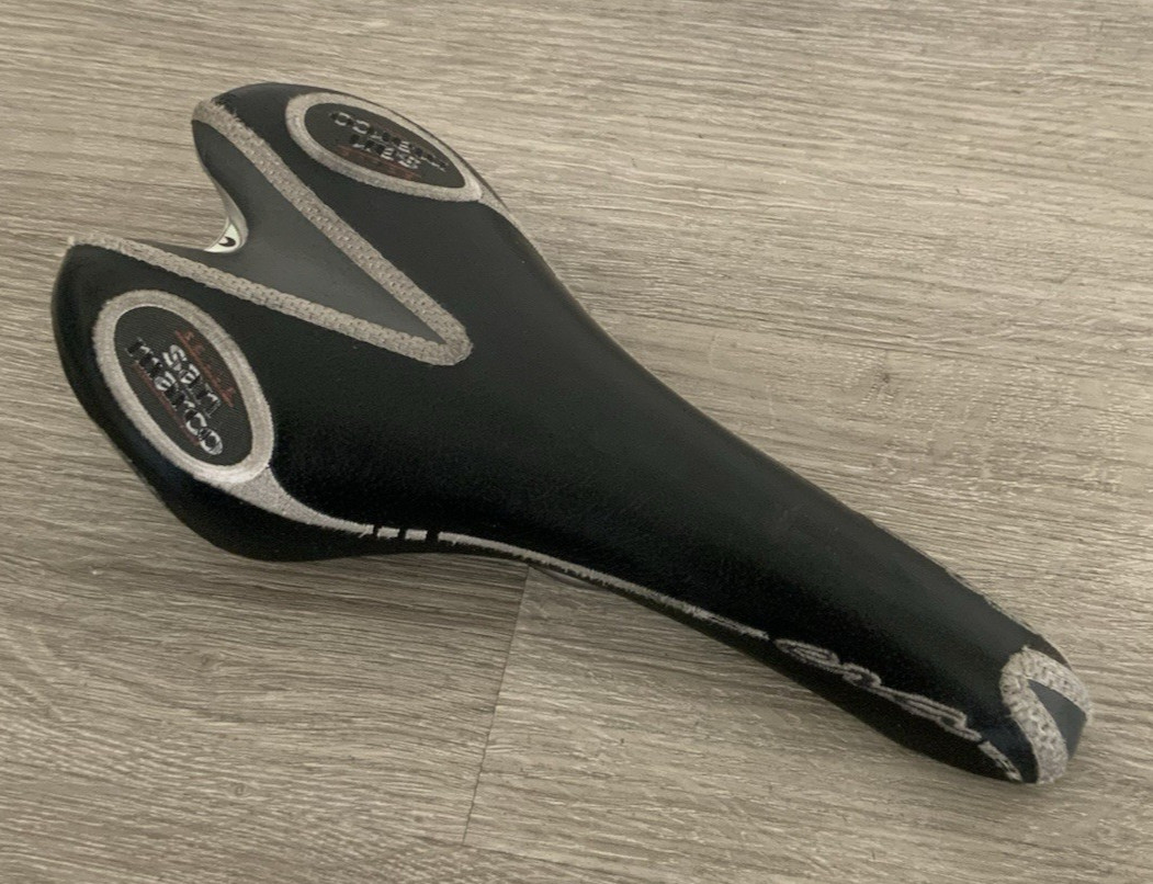 SELLE SAN MARCO ERA SADDLE TITANIUM STAYS 258 GRAMS 130 MM X 278 MM