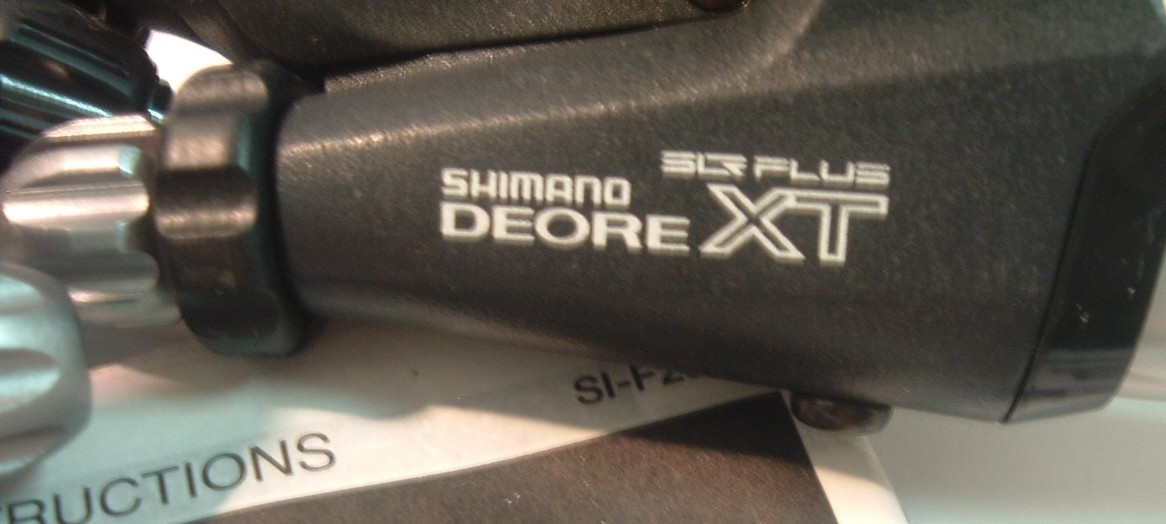 Shimano Deore XT 3×8-Spd ST-M738 Shifters/Brake Levers MTB NEW/NOS- RF+ STI