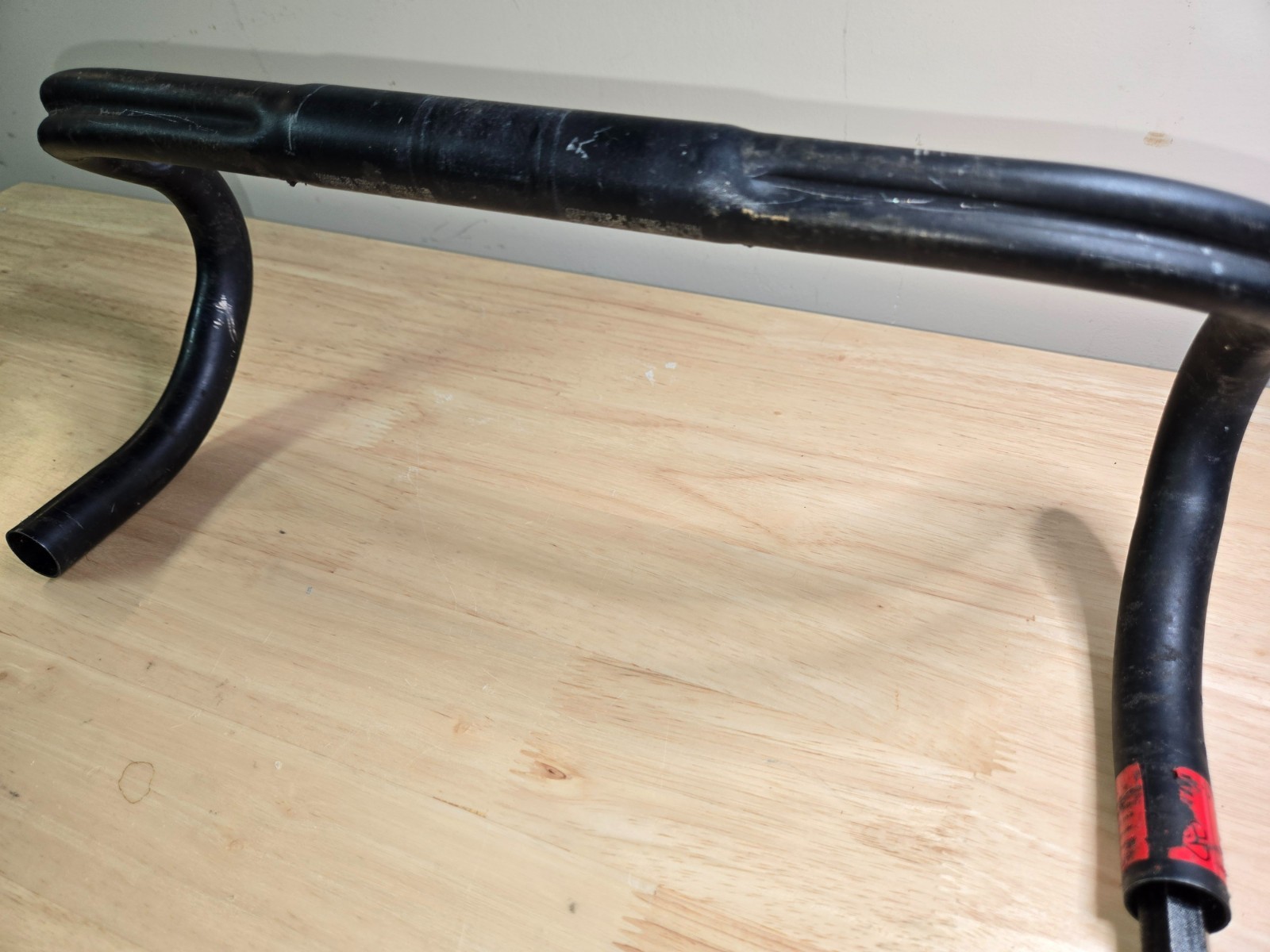 ITM Millennium ERGAL 7075 Anatomic Road Handlebar black 41cm o/a; 39cm ctc