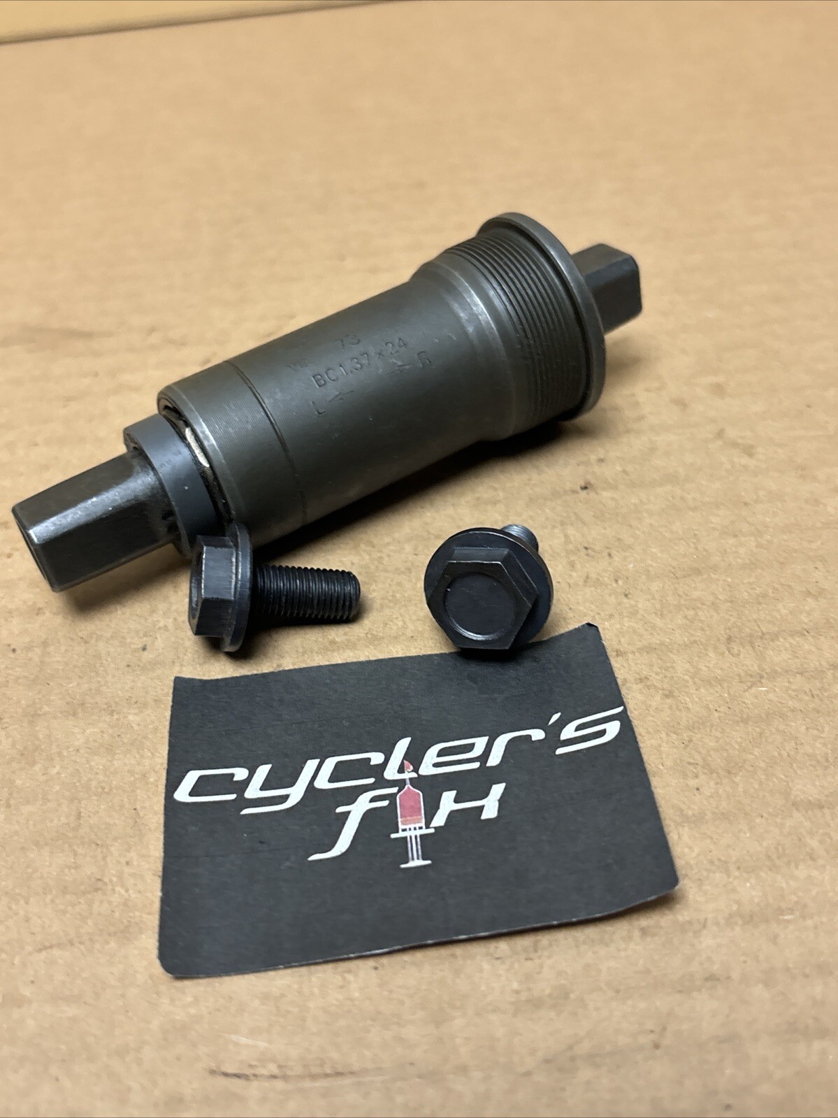 NOS 90’s Shimano 73x 114mm BB-LP26 (Right Only) MTB Bottom Bracket Deore Japan