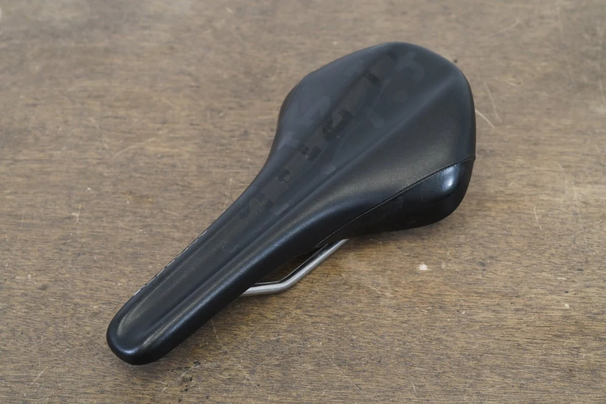 143mm Fizik Antares VS Kium Rail Road Saddle 220g