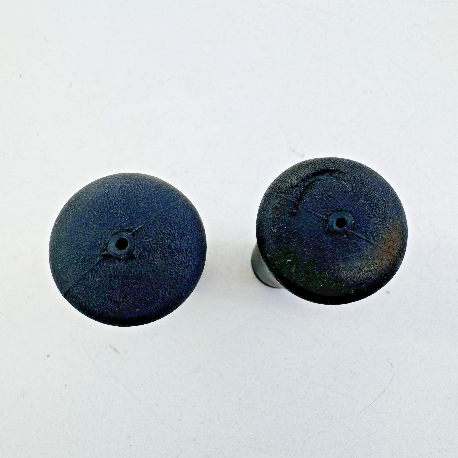 Vintage DB Bicycle Handlebar Grips Pair Black Foam Slip-On Bike Universal A96