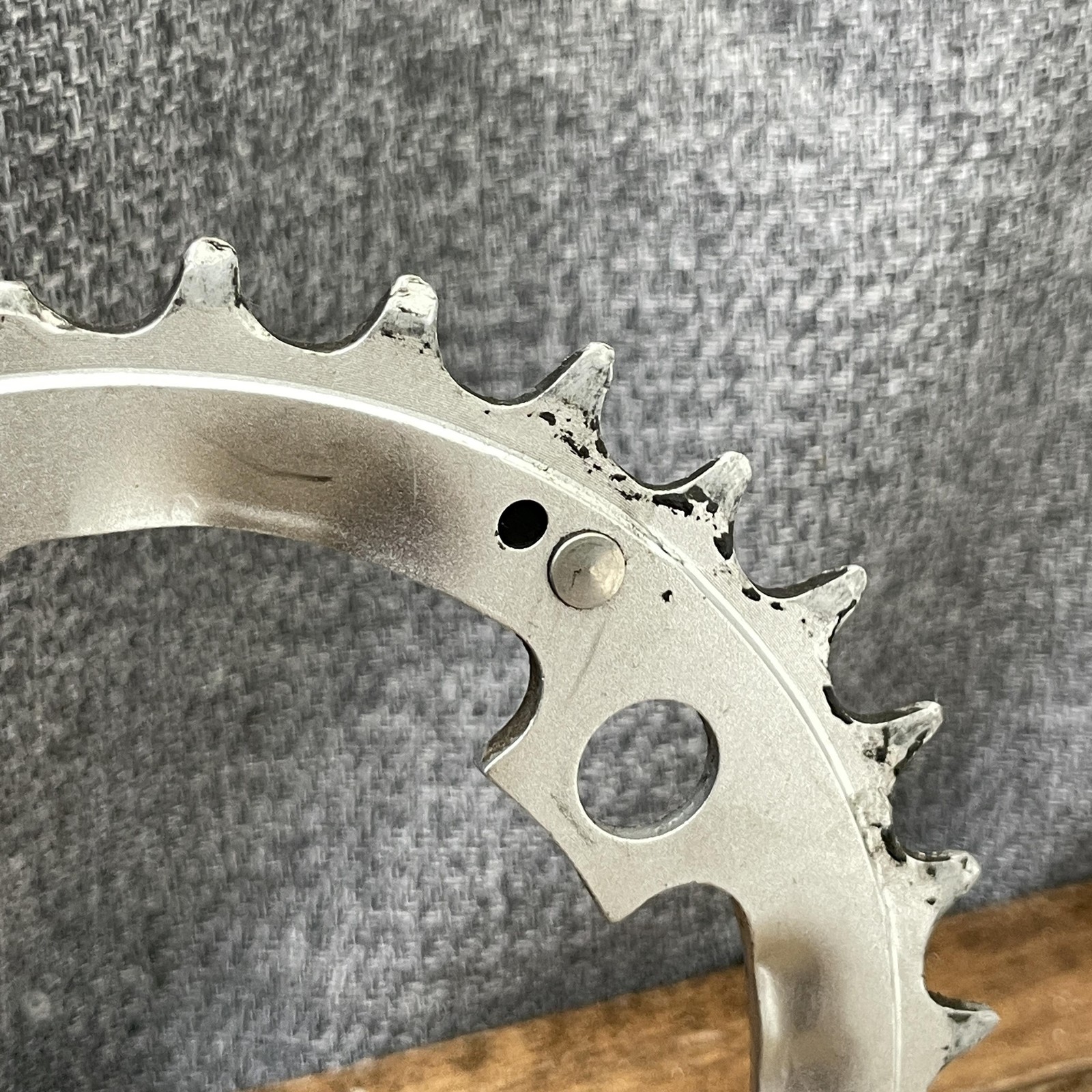 Vintage Shimano 42/32/22T Chainring Set 94/58 BCD 5-Arm Triple MTB Hyperdrive-C