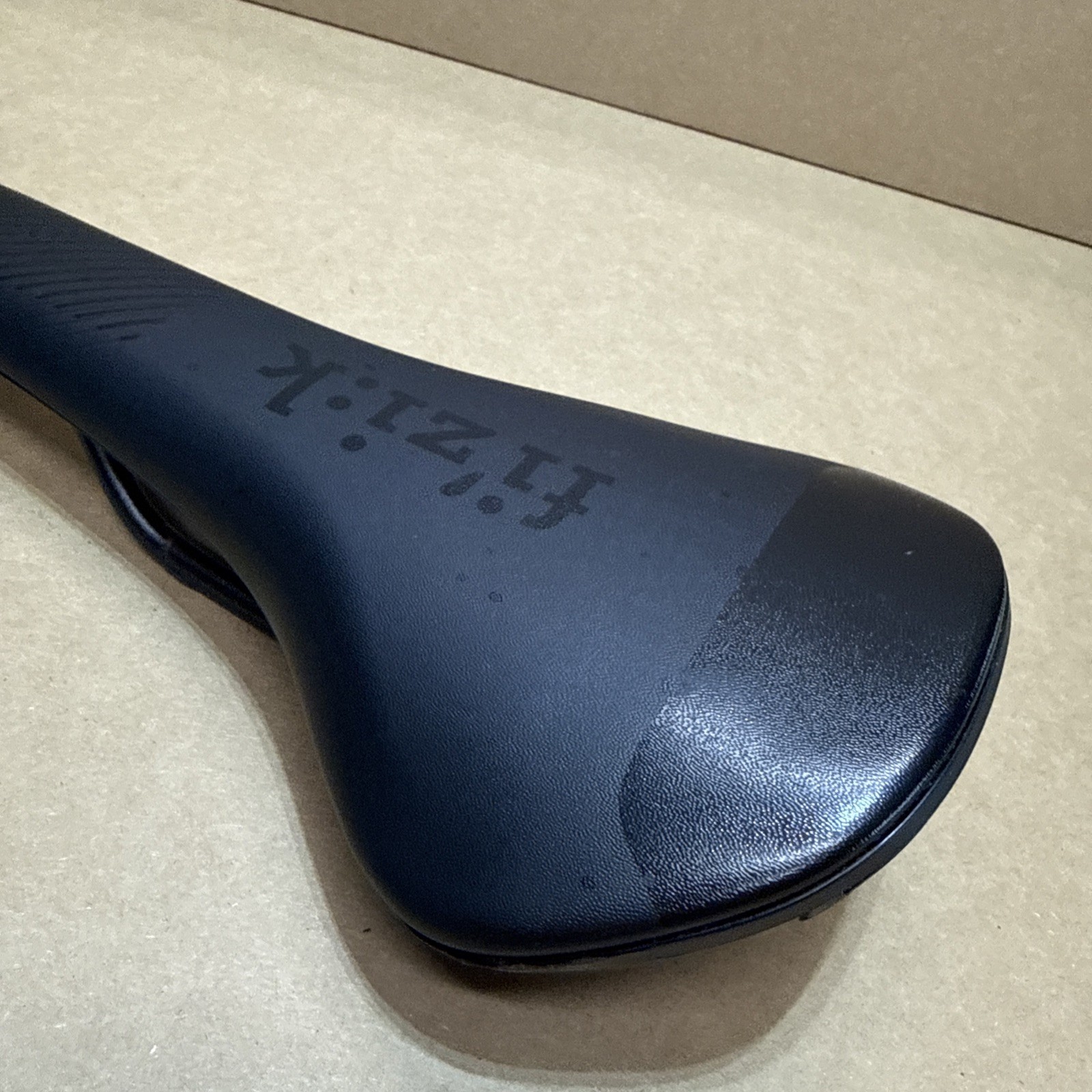 Fizik Taiga Regular Bicycle Bike Saddle Seat w/ Cr-Mo Rails mwl54