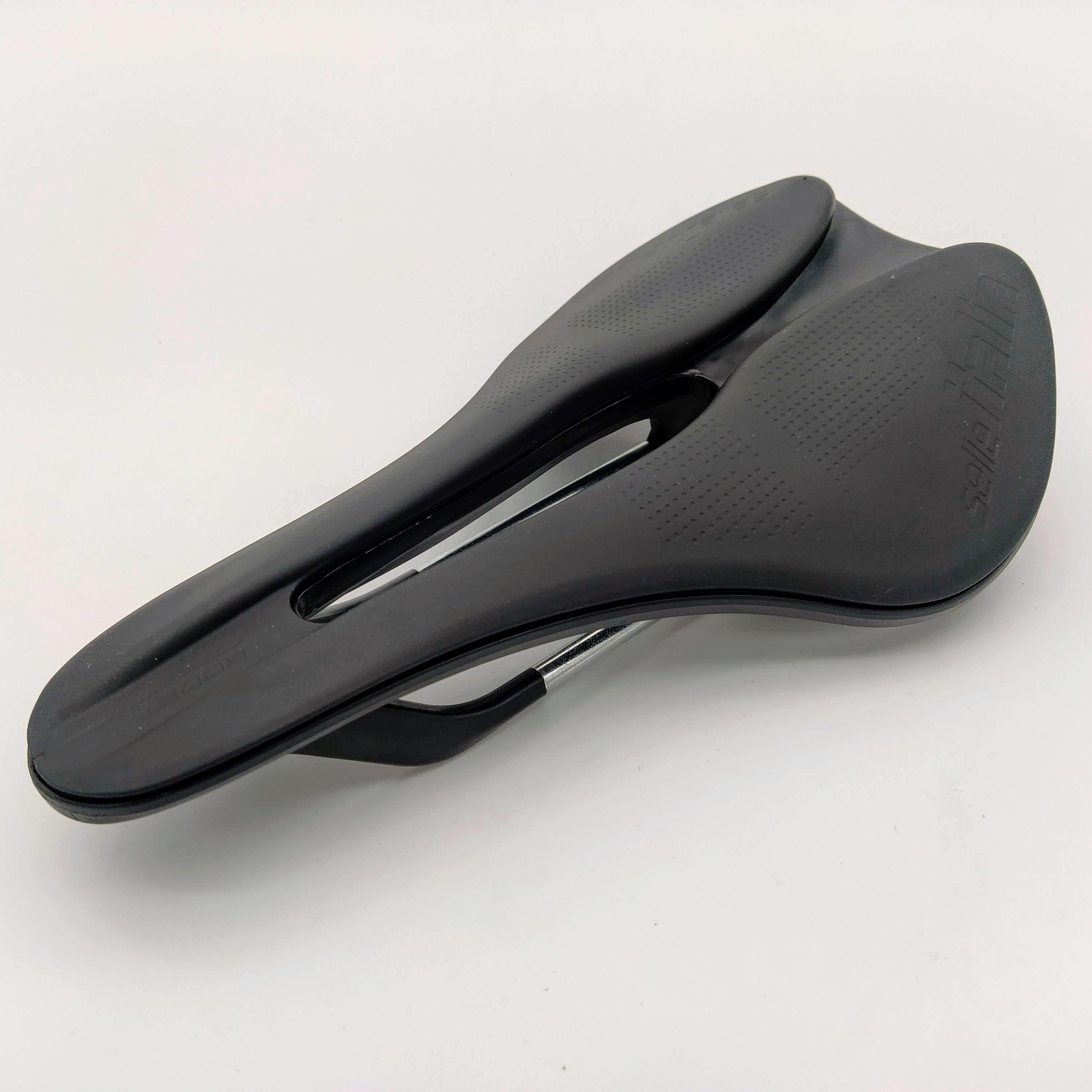 Selle Italia Model X Superflow / L3 145x245mm / Fec Alloy Rail Saddle OE Version