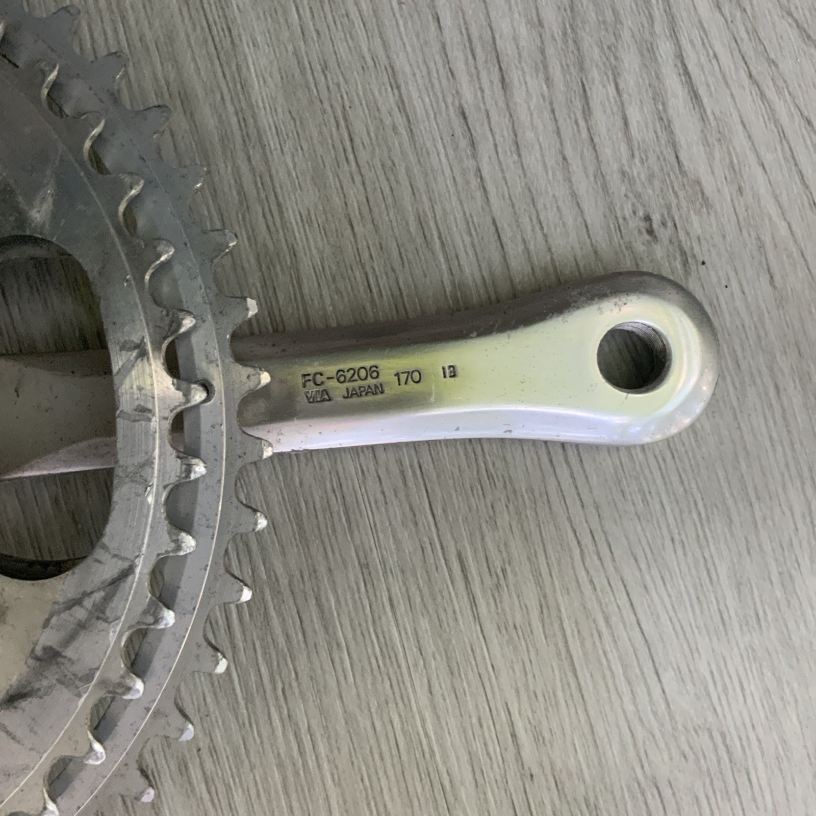 SHIMANO ULTEGRA CRANKSET DOUBLE 6500 53-39 TOOTH 172.5 MM ARMS