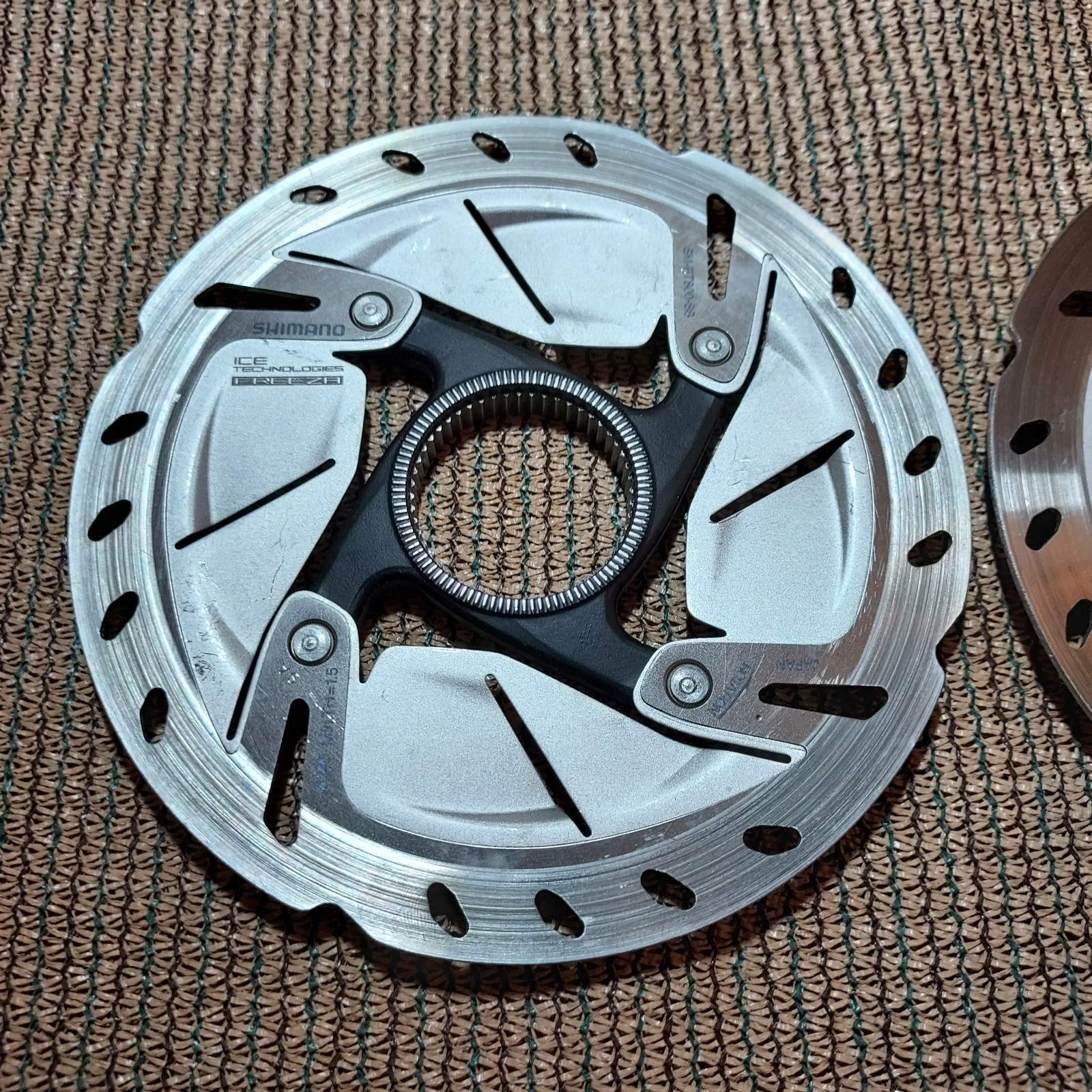 (2) 140mm Shimano Ultegra SM-RT800-SS Disc Brake Rotors
