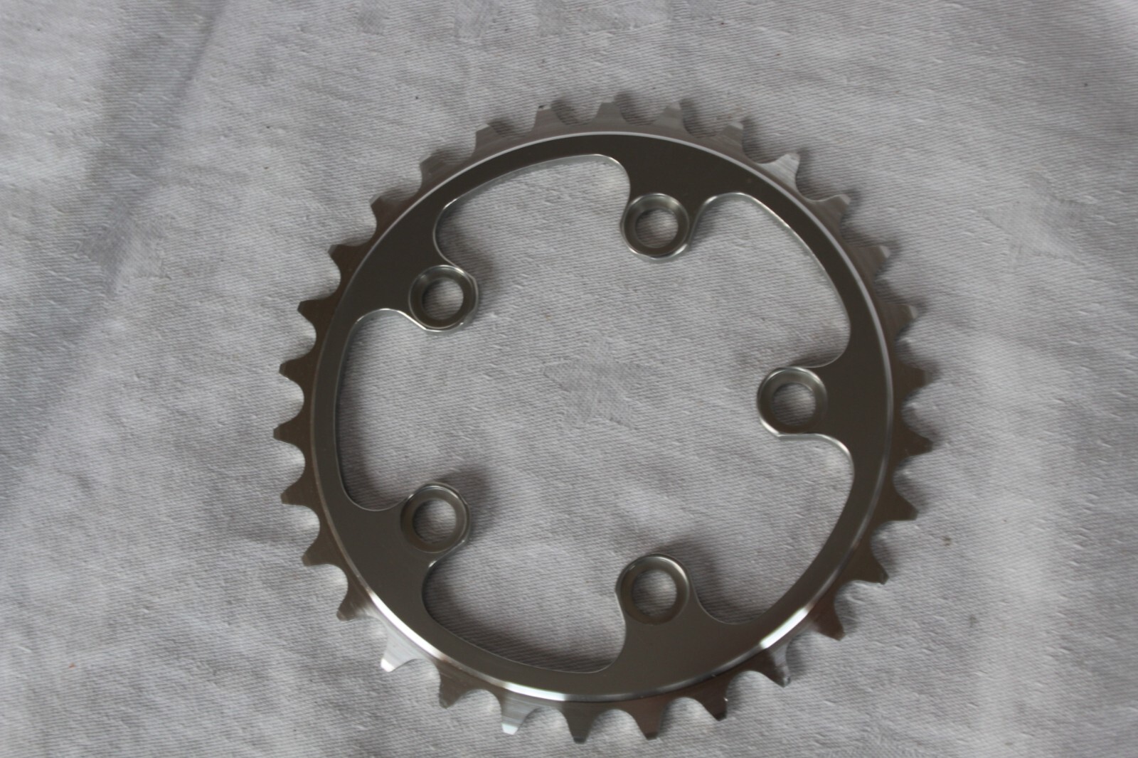 Specialites ZEPHYR 30T 74 mm Chainring Silver 9/10 Speed NOS Triple 7075 T6