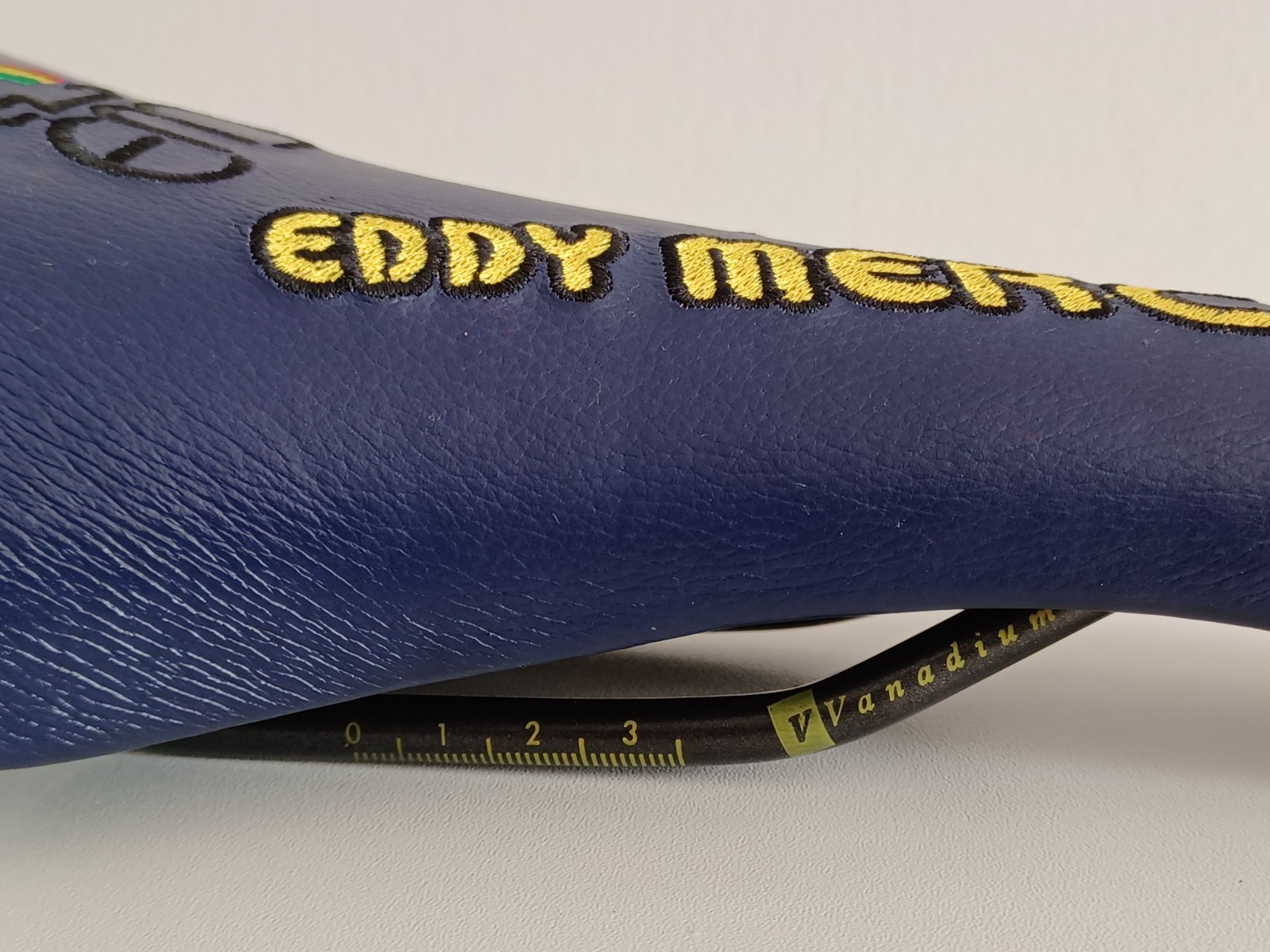 Selle Italia1999 Max Flite Eddy Merckx embroidery blue leather padded saddle NOS