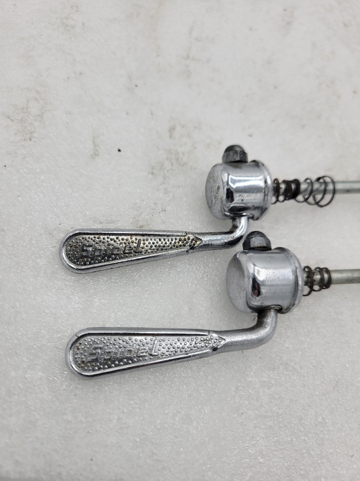 MAILLARD SPIDEL QUICK RELEASE SKEWER SET 100/125mm spacing-used