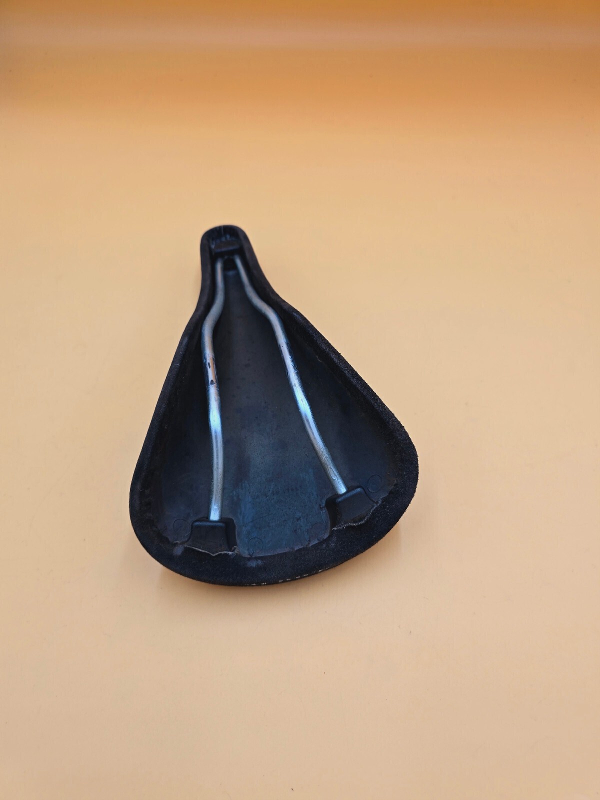 Saddle Selle Italia Bianchi Suede (Imitation?) black saddle vintage retro