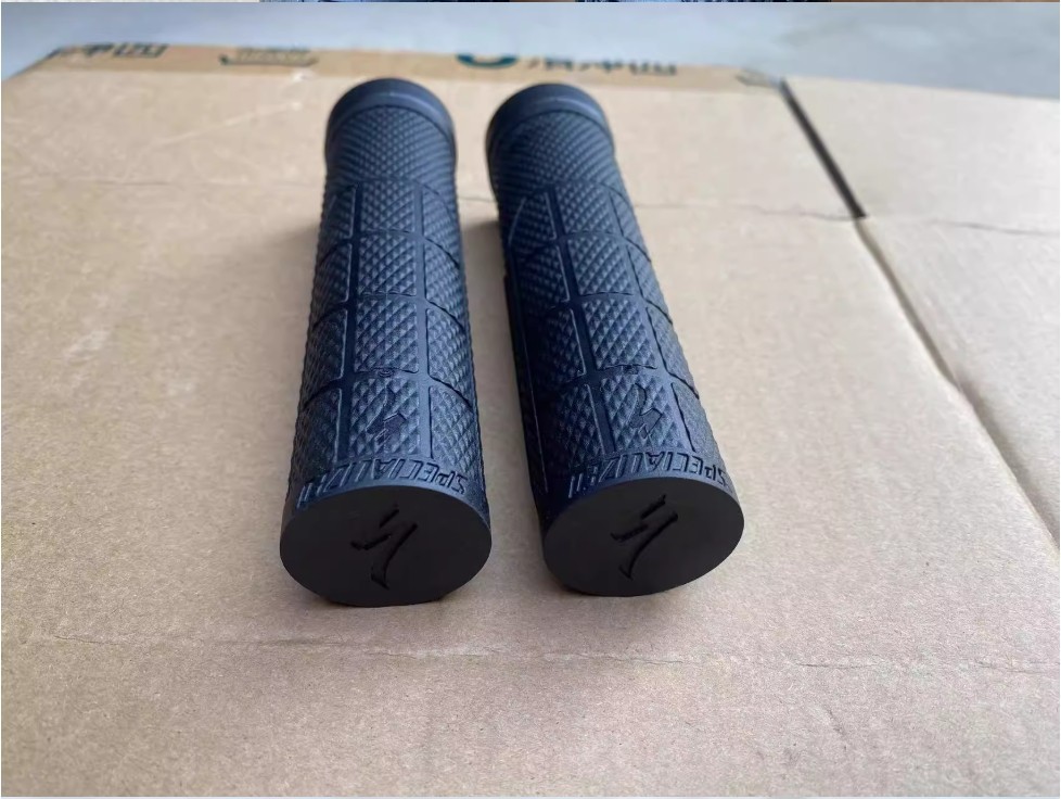 Specialized Bicycle Handlebar Grip Lock On 130mm MTB Bike grips