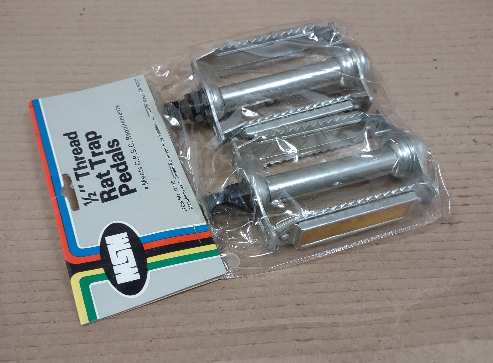 Vintage NOS Bike Wellgo Rat Trap Pedals 1/2″