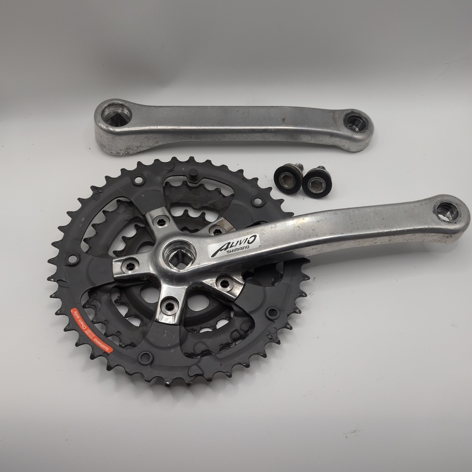 Shimano Alivio FC-MC14 Triple Crankset 42/34/24 Tooth Square Taper Japan 175 MTB