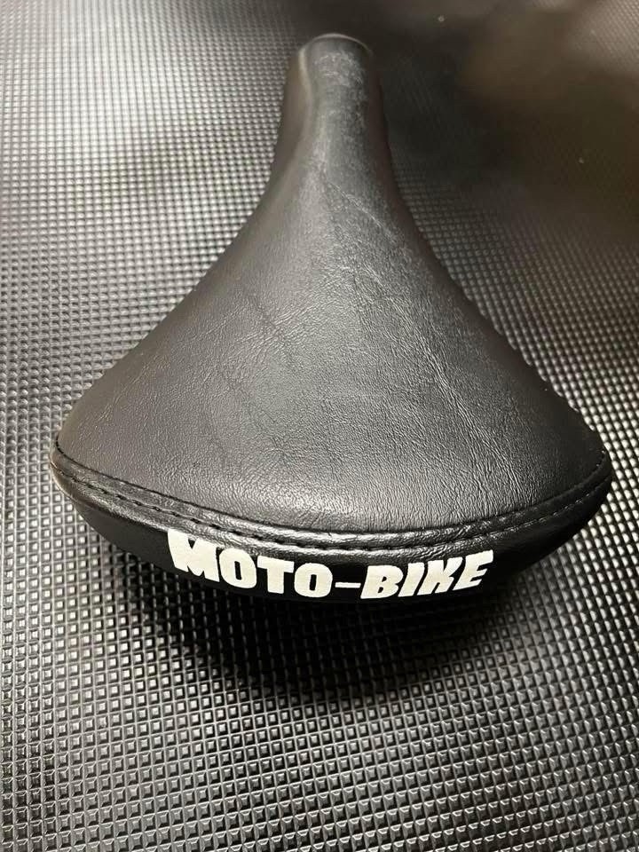 Yamaha MOTO-BIKE Black Synthetic Comfort Saddle for BMX Bike – Old School
