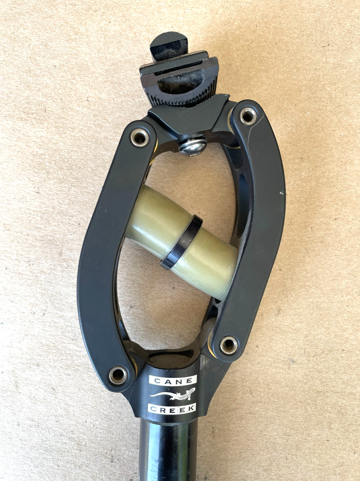 Cane Creek Thudbuster Seatpost 27.2mm (with extra elastomers)