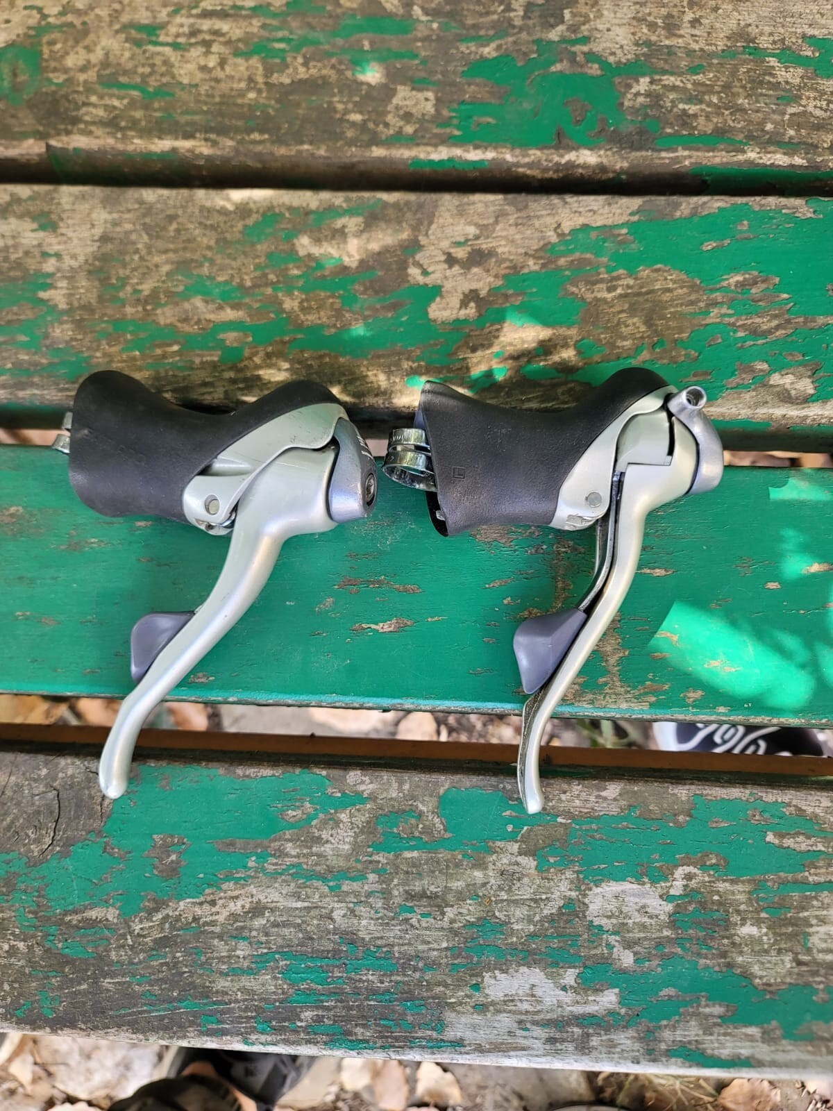Shimano 105 8 Speed STI Groupset + ITM Handlebar and 3ttt Stem Selle Italia SPX