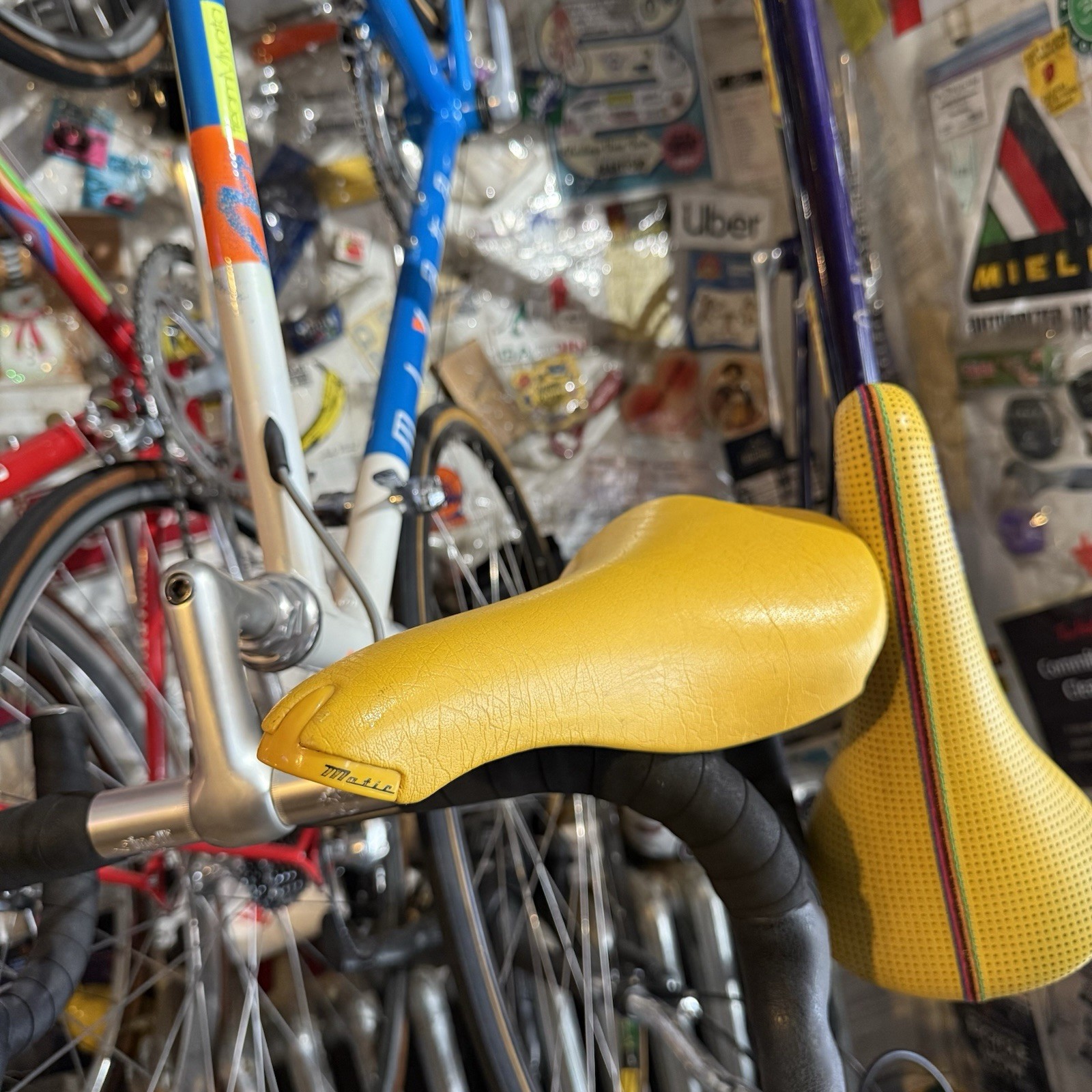 VINTAGE 1980’s / 90’s SELLE ITALIA TURBOMATIC SADDLE RARE TITANIUM RAILS YELLOW