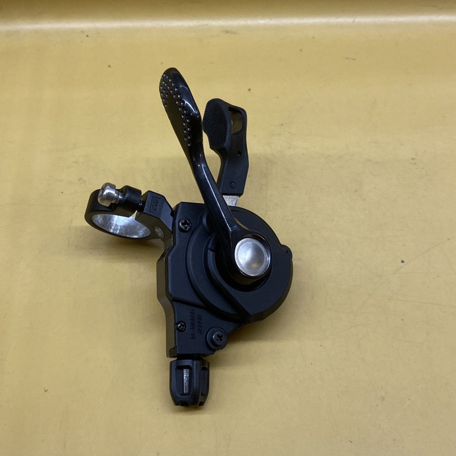 Right Rear Shimano XT Deore SL-M8000 111 Speed Trigger Shifter – Excellent