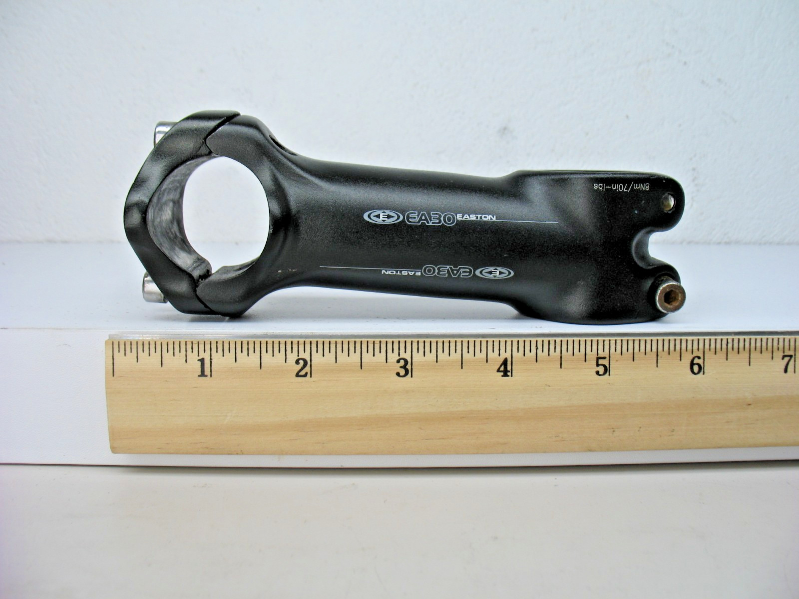 Easton EA30 Black Aluminum Threadless Stem 105mm 6° 31.8 1-1/8″ – USED
