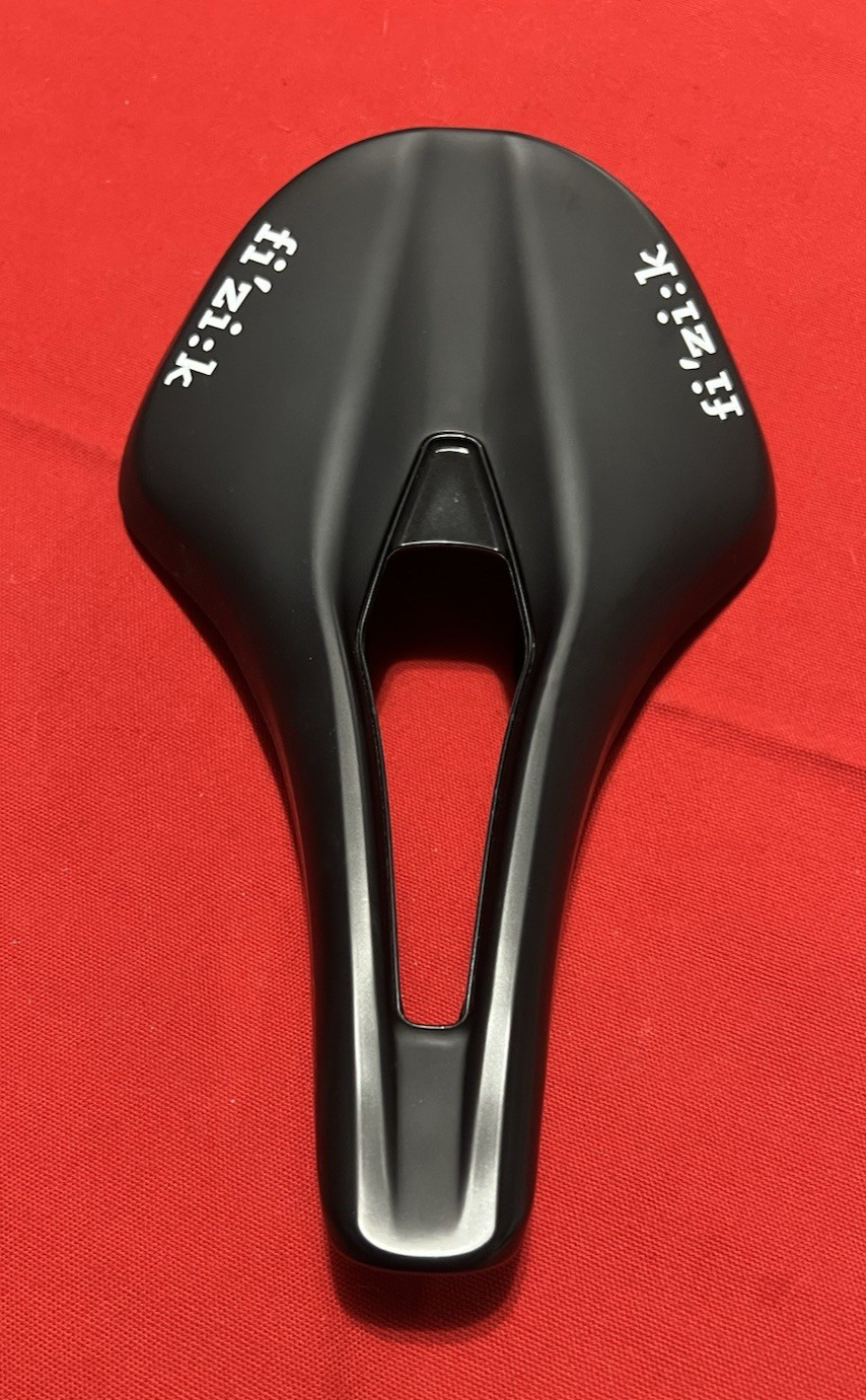 Fizik ARGO VENTO 150mm Saddle – Black