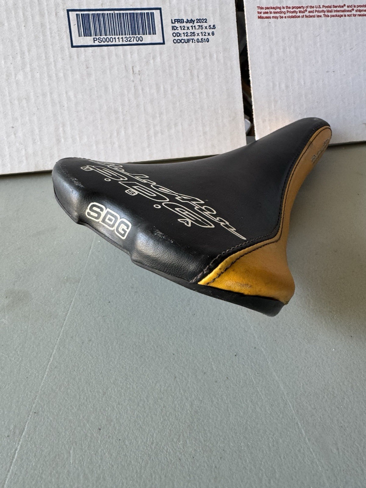 Vintage SDG USA Bel-Air Bike Seat Saddle BMX Mountain Bike Yellow Black