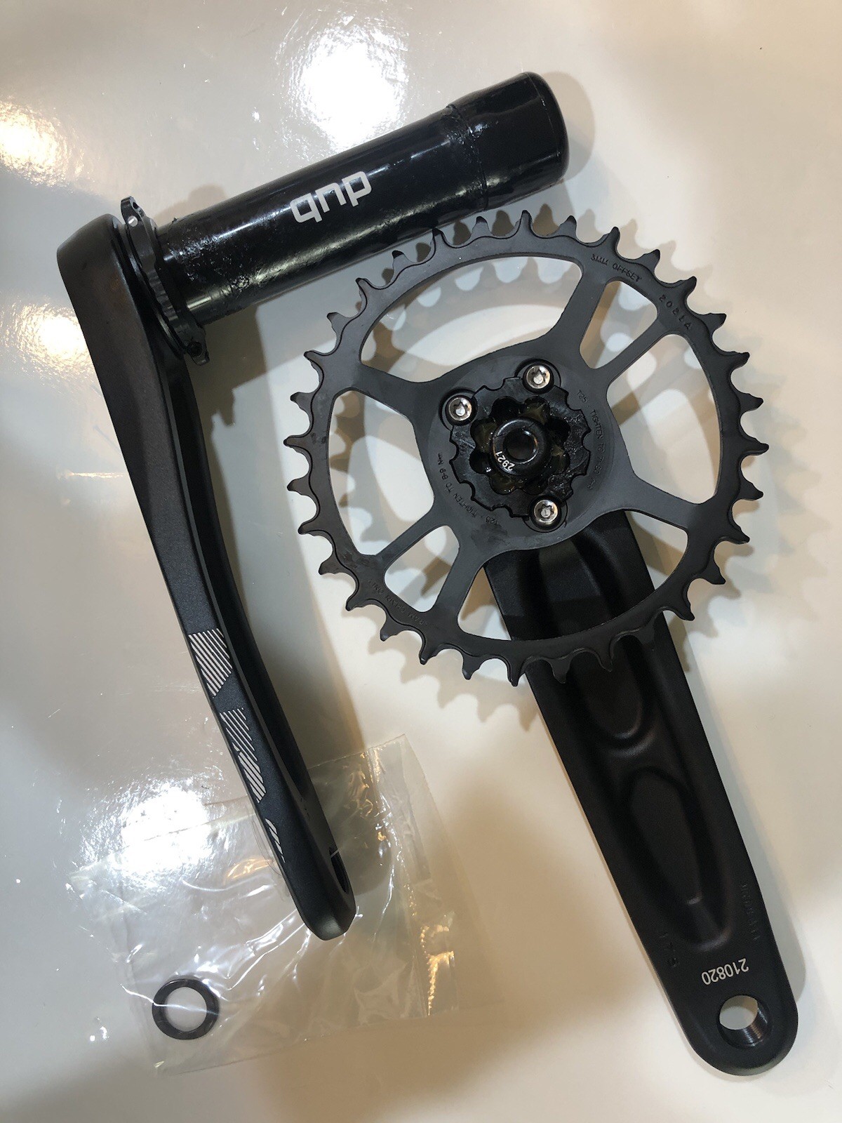 SRAM NX Eagle Crankset, 175mm, 32T, 3mm offset Boost Chainring, DUB. NEW!!