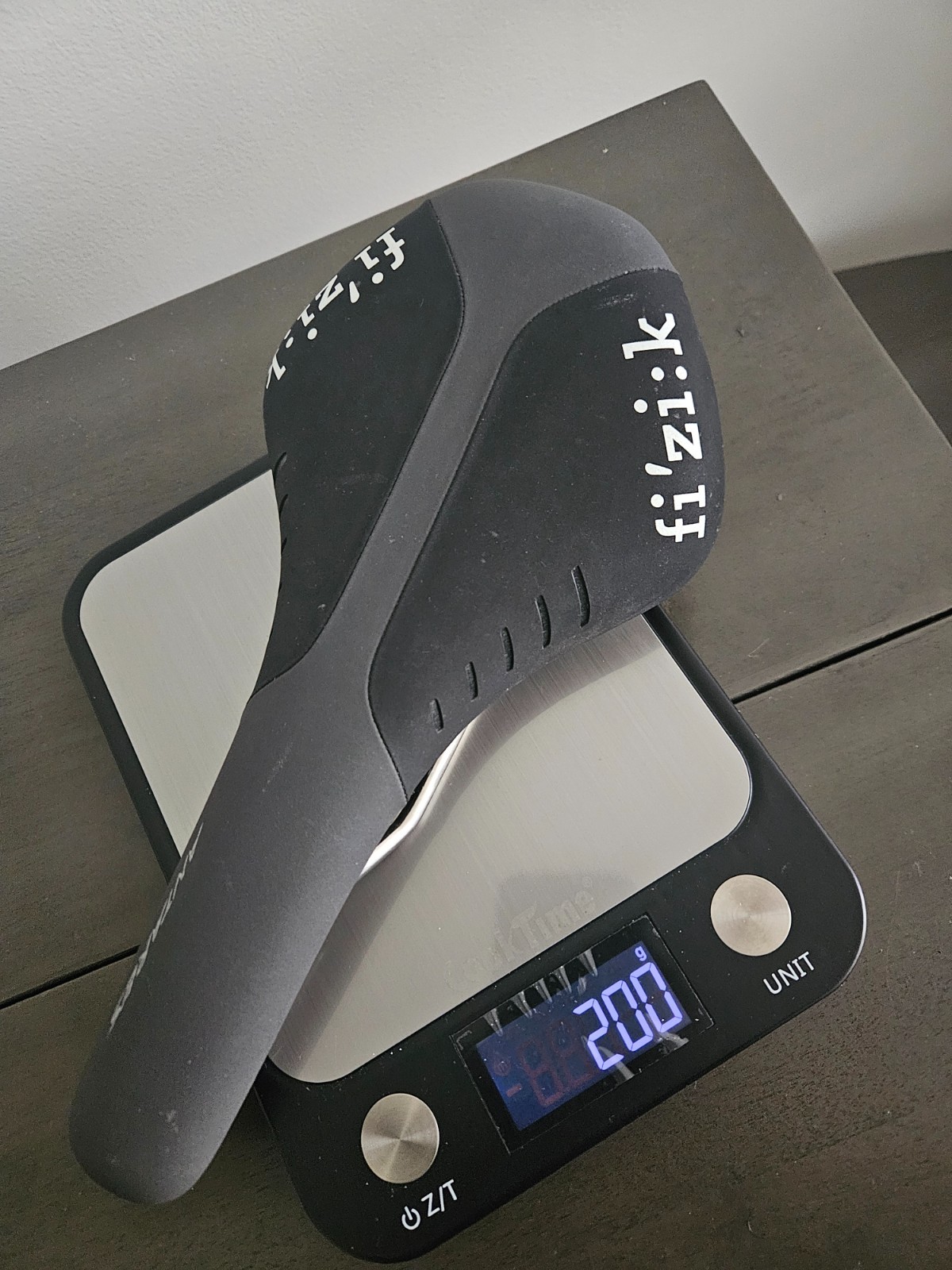 Fizik Antares R5 Road Bicycle Saddle K:ium Rails 140mm x 275mm