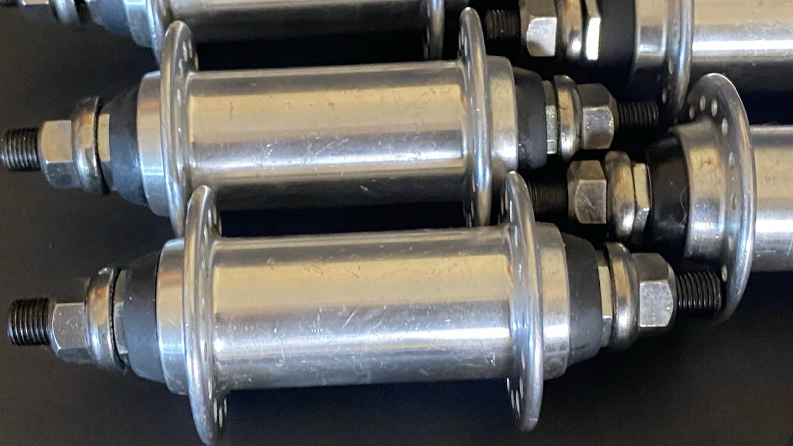 NOS Front 100mm & Rear Threaded 110mm 32H Bicycle Hubs Unbranded LOT