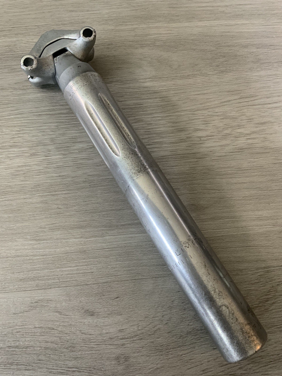 CAMPAGNOLO SUPER RECORD SEAT POST 27.2 MM 220 MM TOTAL LENGTH 206 GRAMS