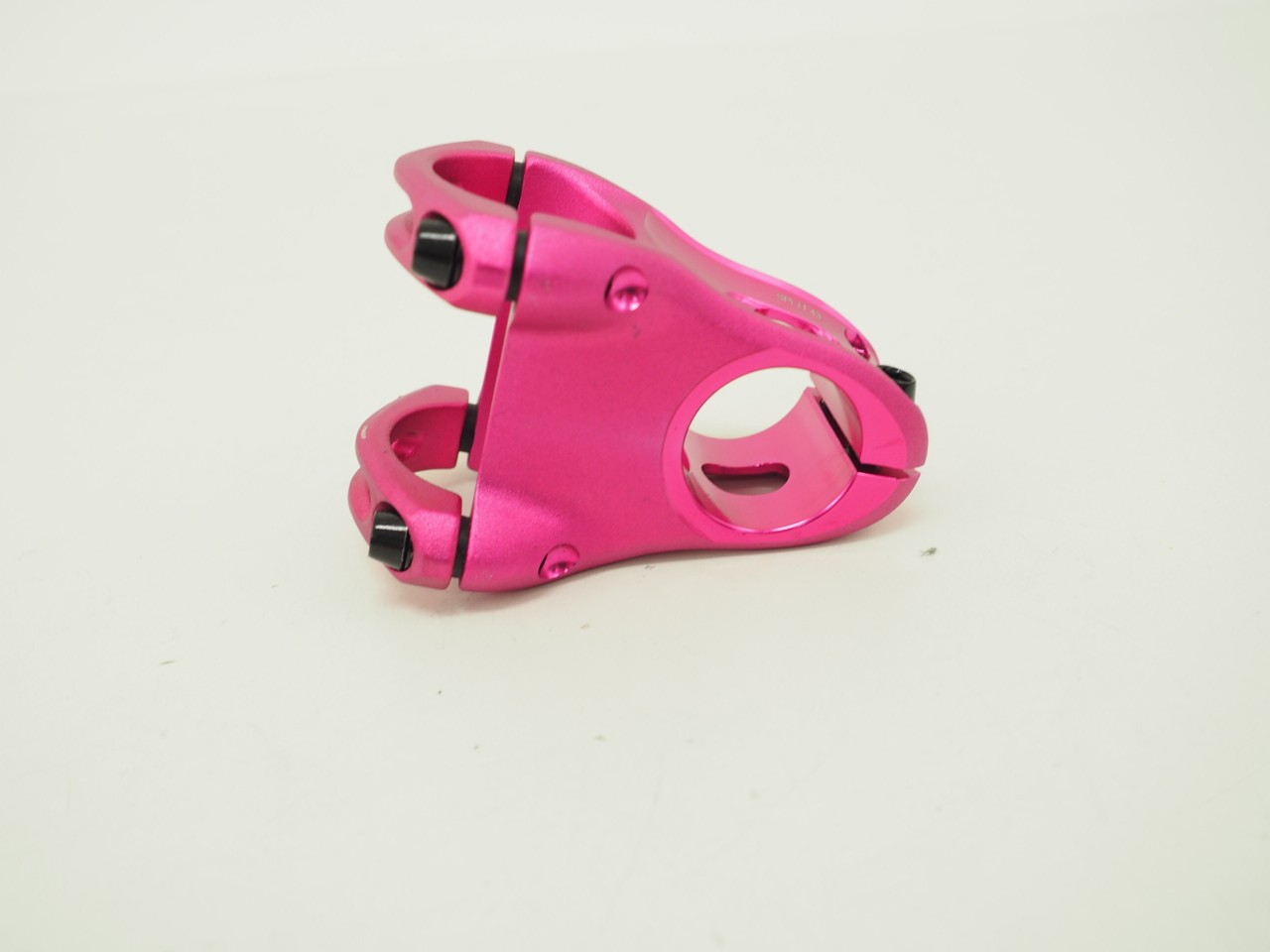 Spank Split 43 Mountain Bike Stem Pink 31.8mm x 43mm x 1-1/8″