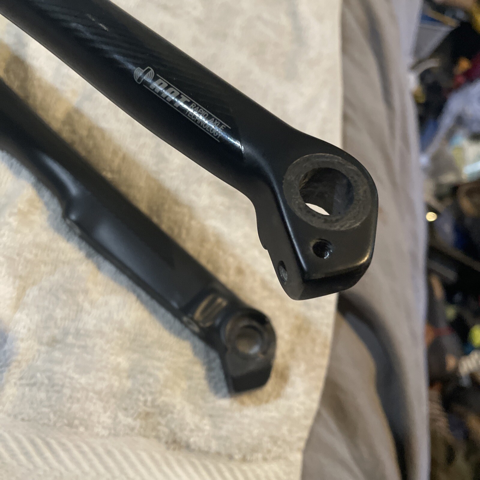 Focus Carbon Fiber Disc Brake Fork 700c 100mm hub spacing