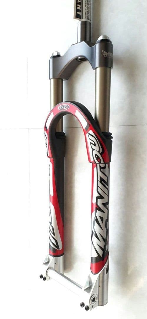 Manitou Super Nova 26 MTB Suspension Fork 20×110 Disc 1-1/8 Carbon Alloy NEW