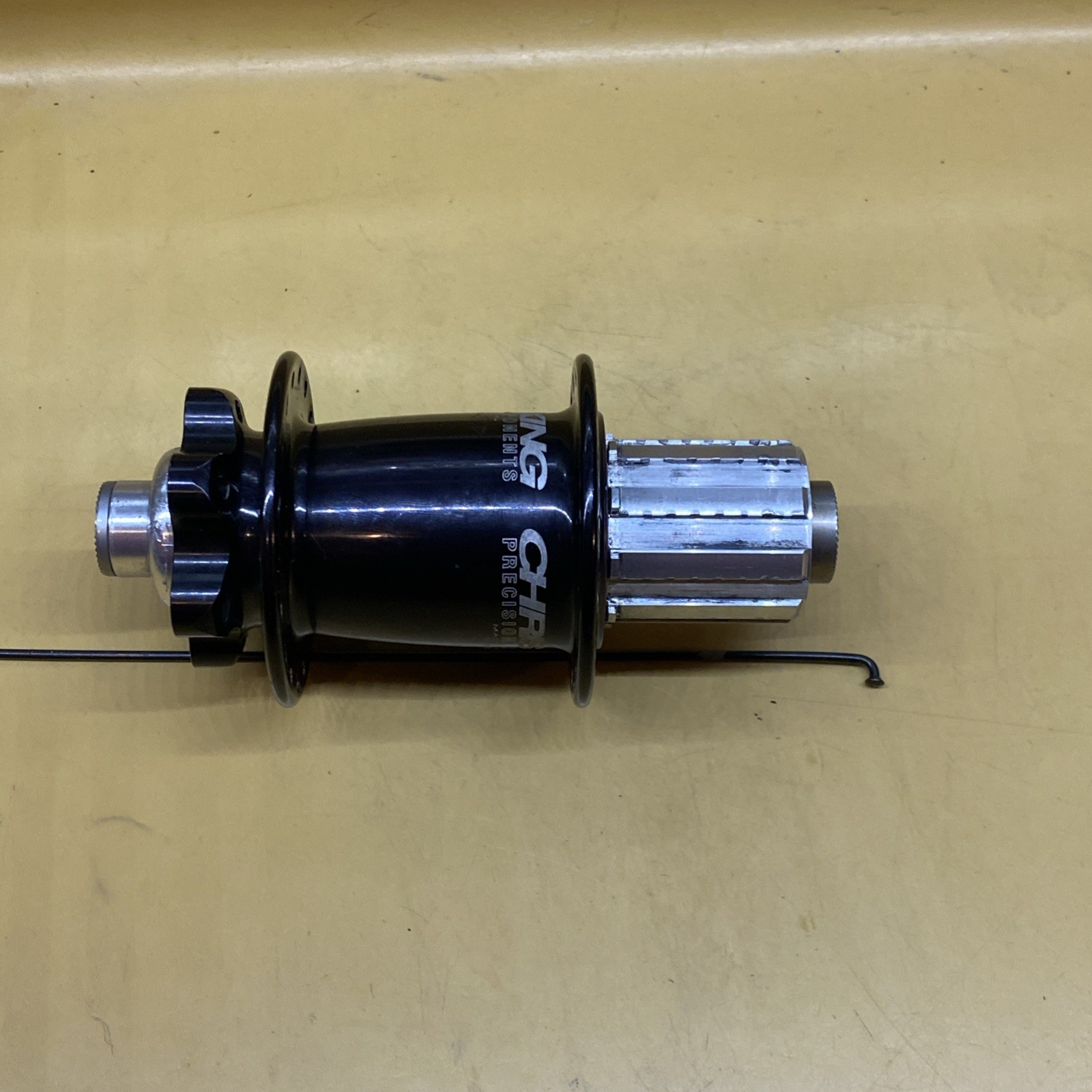 Black Chris King ISO 36h F20x110mmTA/R10x135mm Bolt-On,QR or 142mmTA Disc Hubset