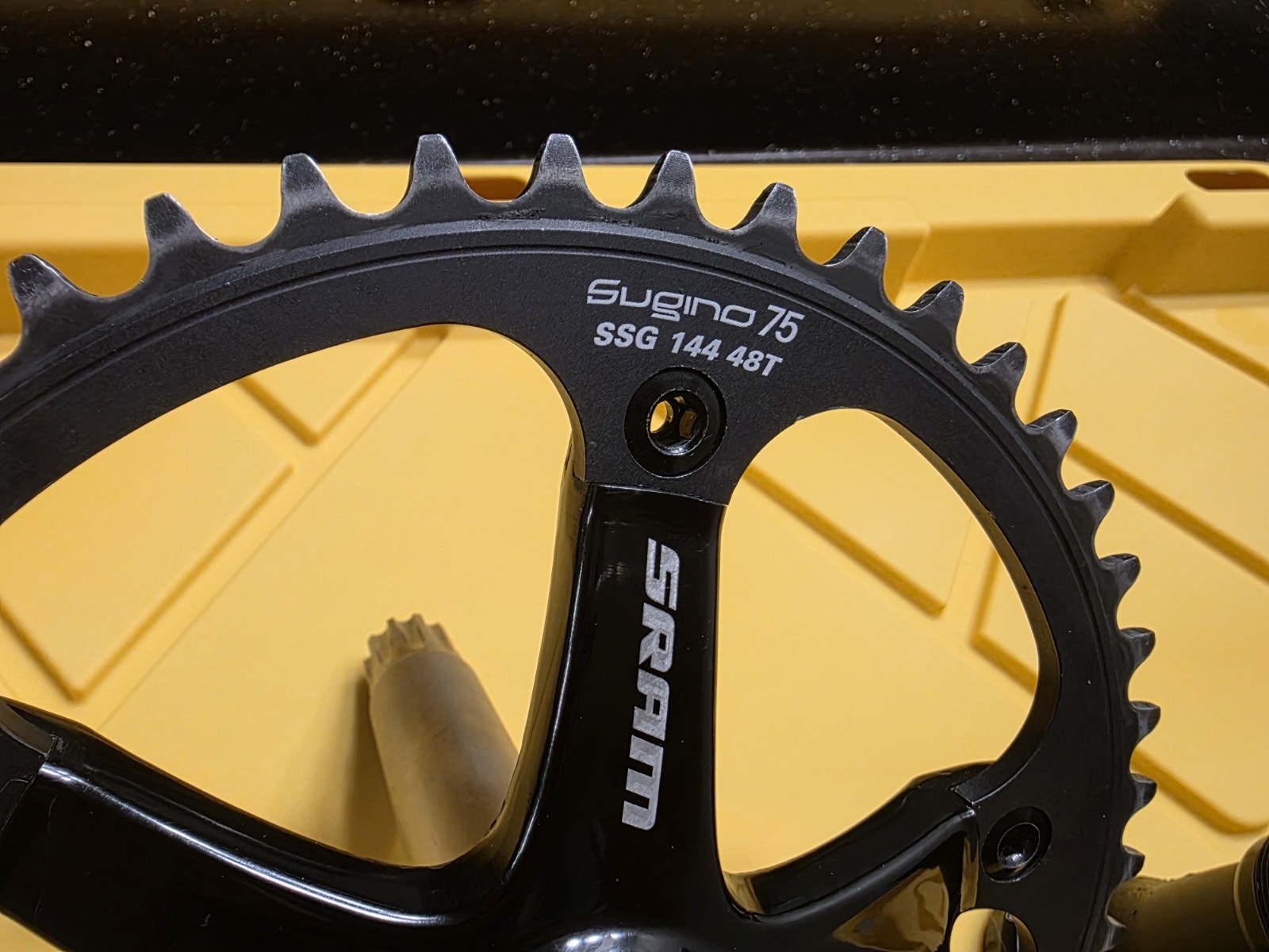 Sram Omnium Crankset 165mm, Track, Fixed Gear, Bike, 144 BCD Sugino Chainring