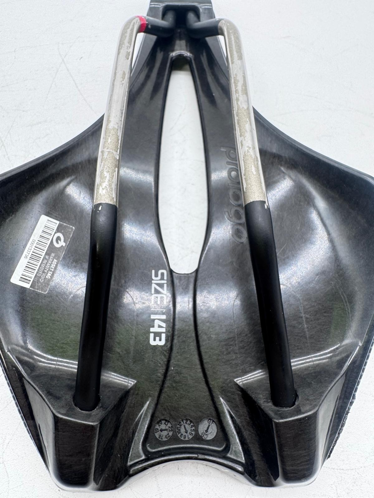Prologo Dimension 143 Saddle Carbon Shell