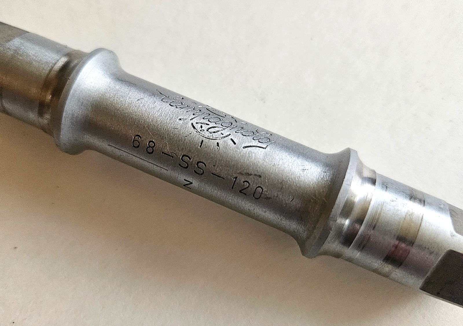 Campagnolo Record Bottom Bracket 68-SSA-120, French Threads–35 x 1, VGC
