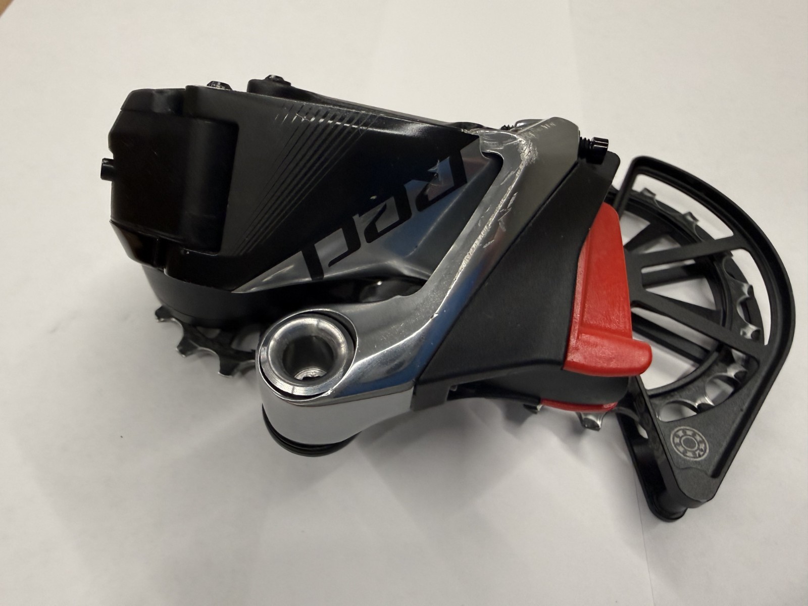SRAM Red AXS eTap D1 Electronic 12-Spd Rear Derailleur & Black Kogel Kolossos