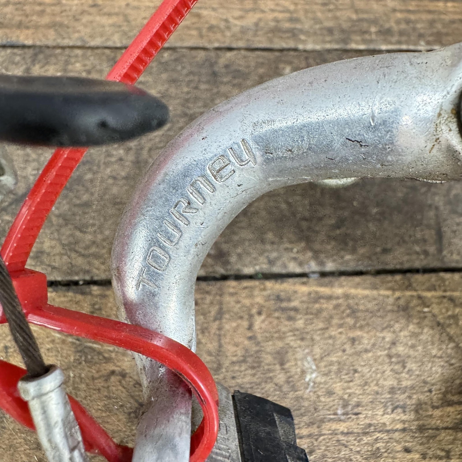 Vintage Shimano Tourney Caliper Brakes Set Silver Road Bike Side Pull Japan 70s