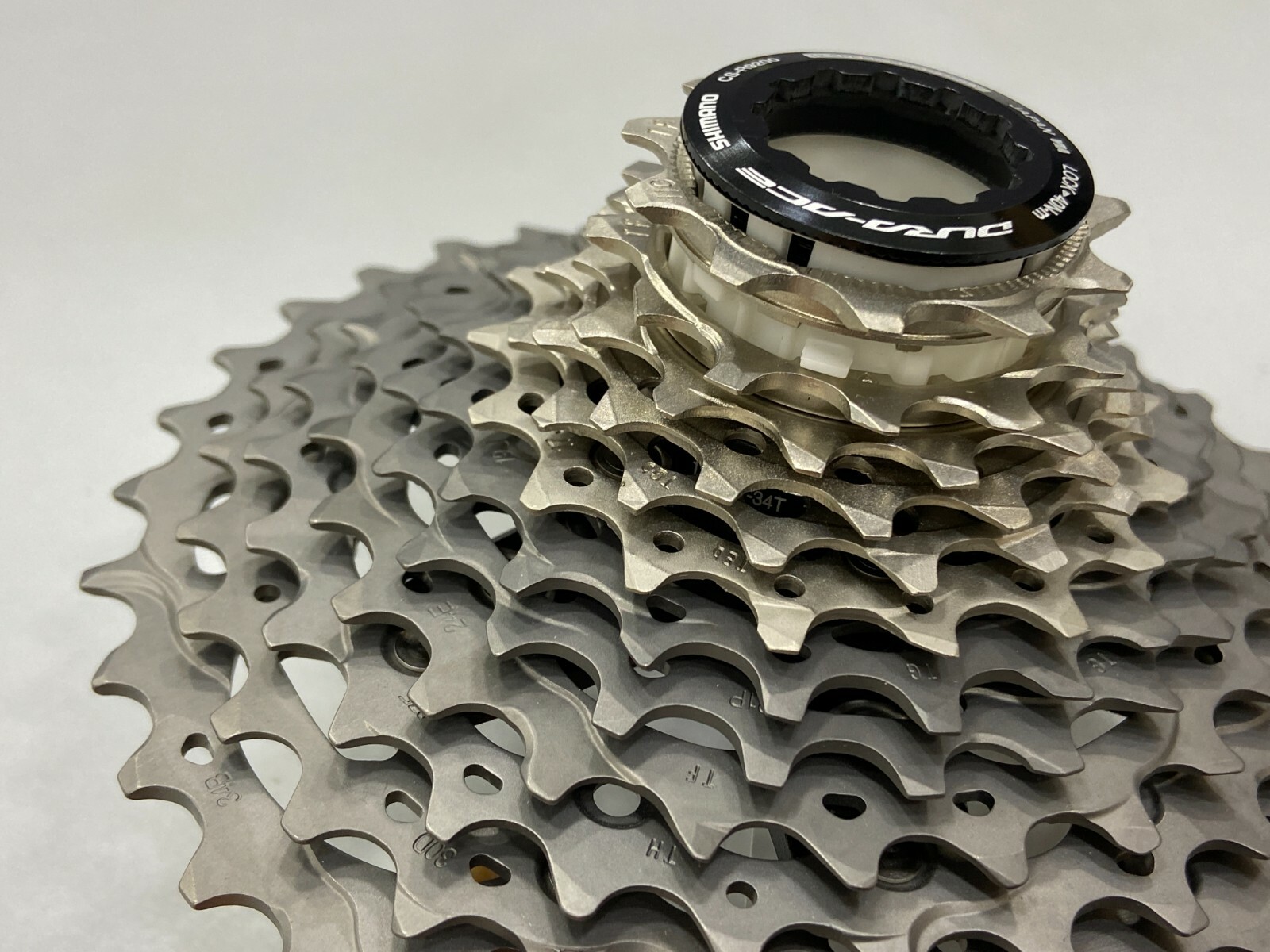 Shimano Dura-Ace CS-R9200 12-Speed Road Cassette Sprocket (Silver) 11-34T