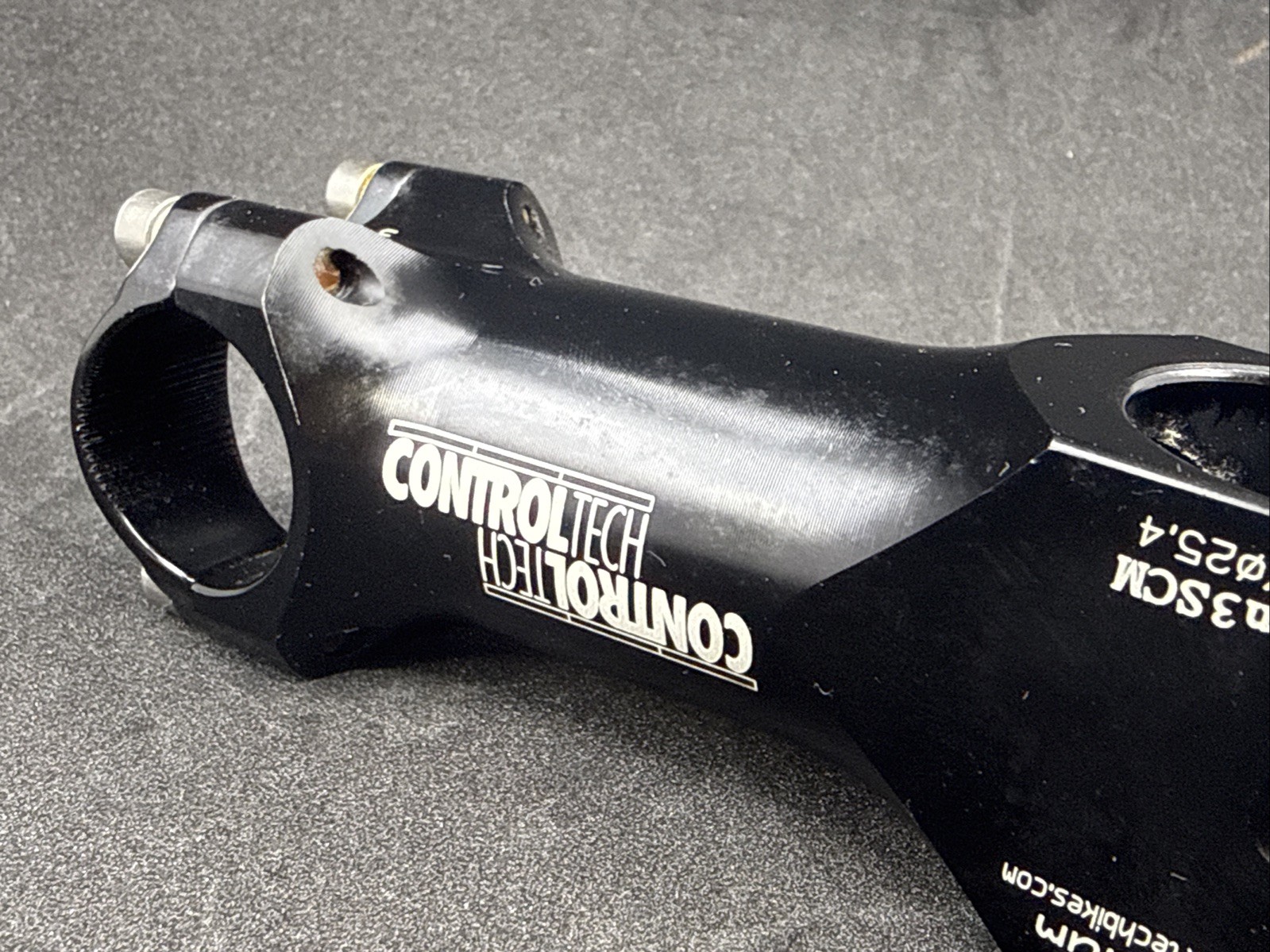 ControlTech SCANDIUM Newton3SCM 90mm 5° 1-1/8″ 25.4mm Alloy Stem