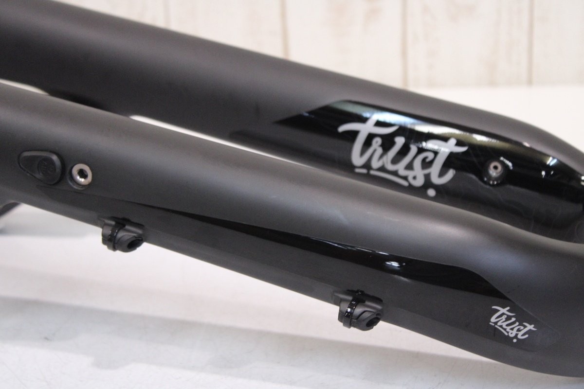 Trust Performance SHOUT Front 1-1/8,1-1/2 Tapered 177mm 29er