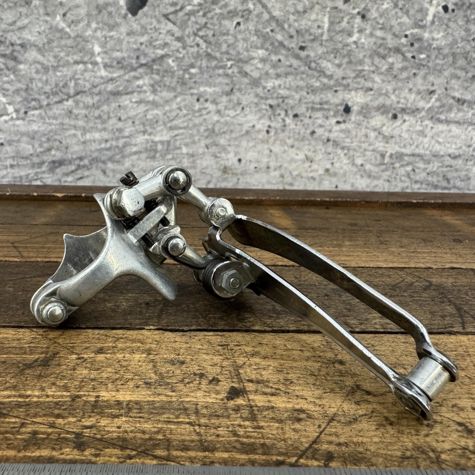 Vintage Campagnolo Front Derailleur 28.6 Clamp Double Bottom Pull Italy Silver