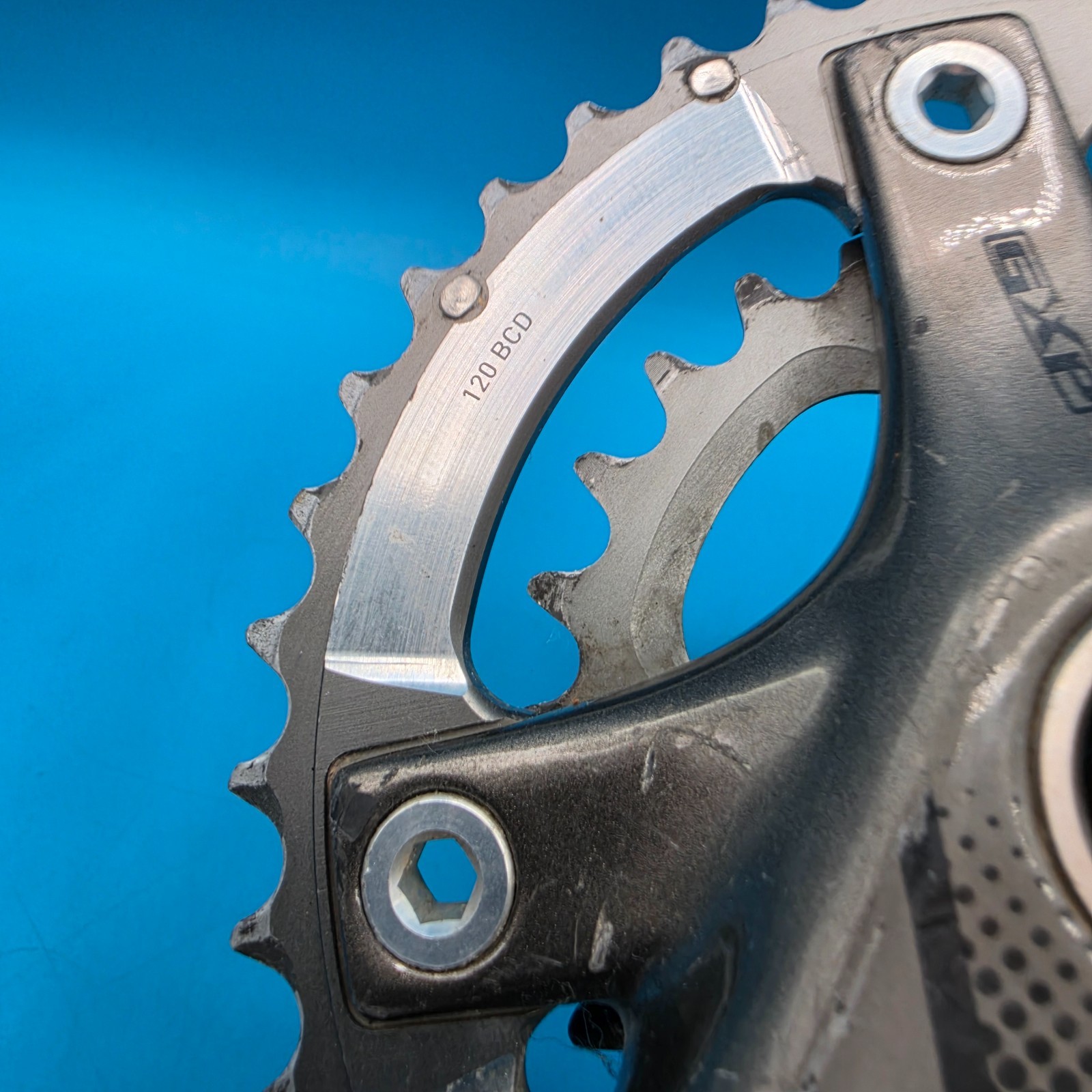 Powered by SRAM – Truvativ XX Double Carbon Fiber Crankset 175mm 39/26t 10sp g13