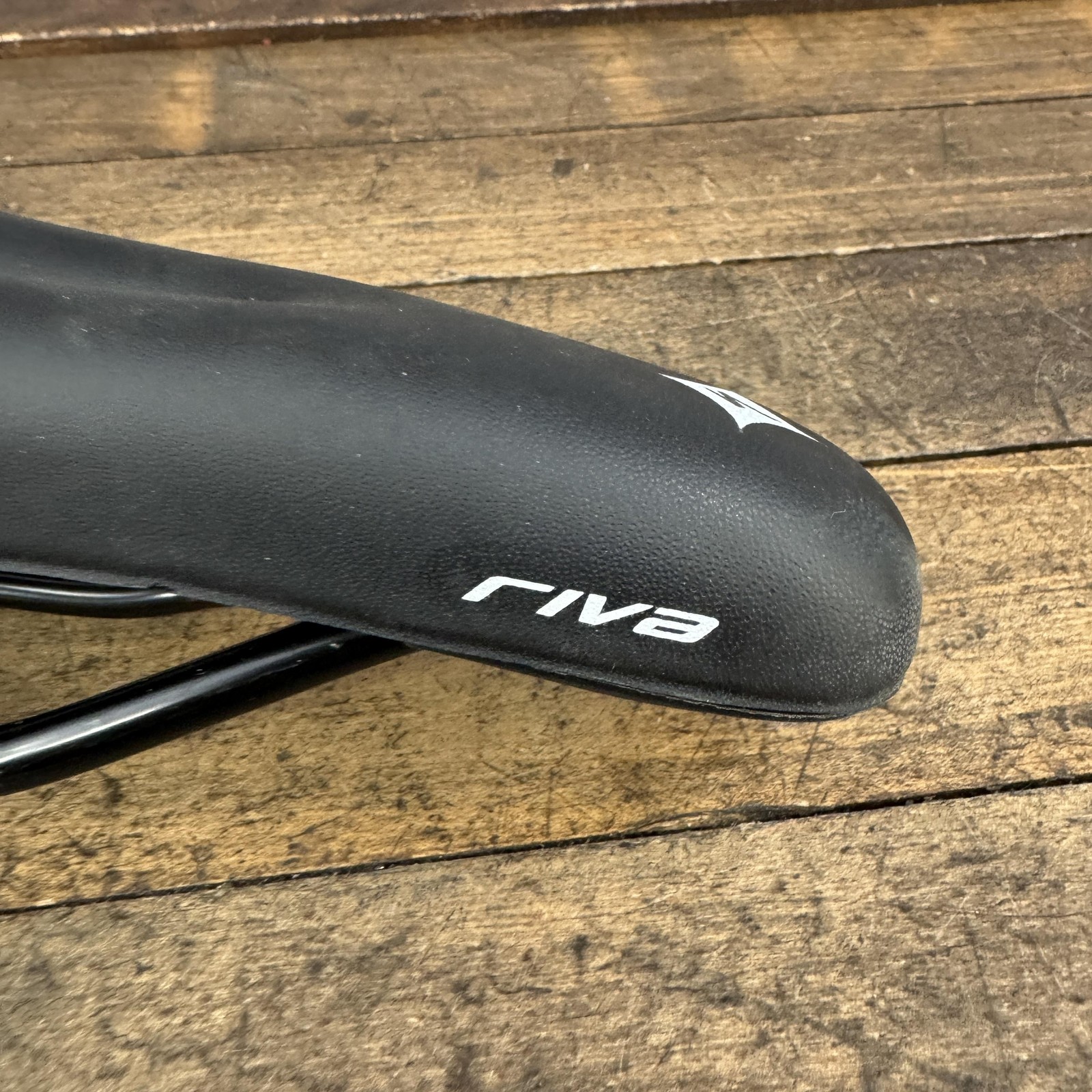 Specialized Riva Body Geometry Bicycle Saddle Seat Black 142mm 365g Womens Bike