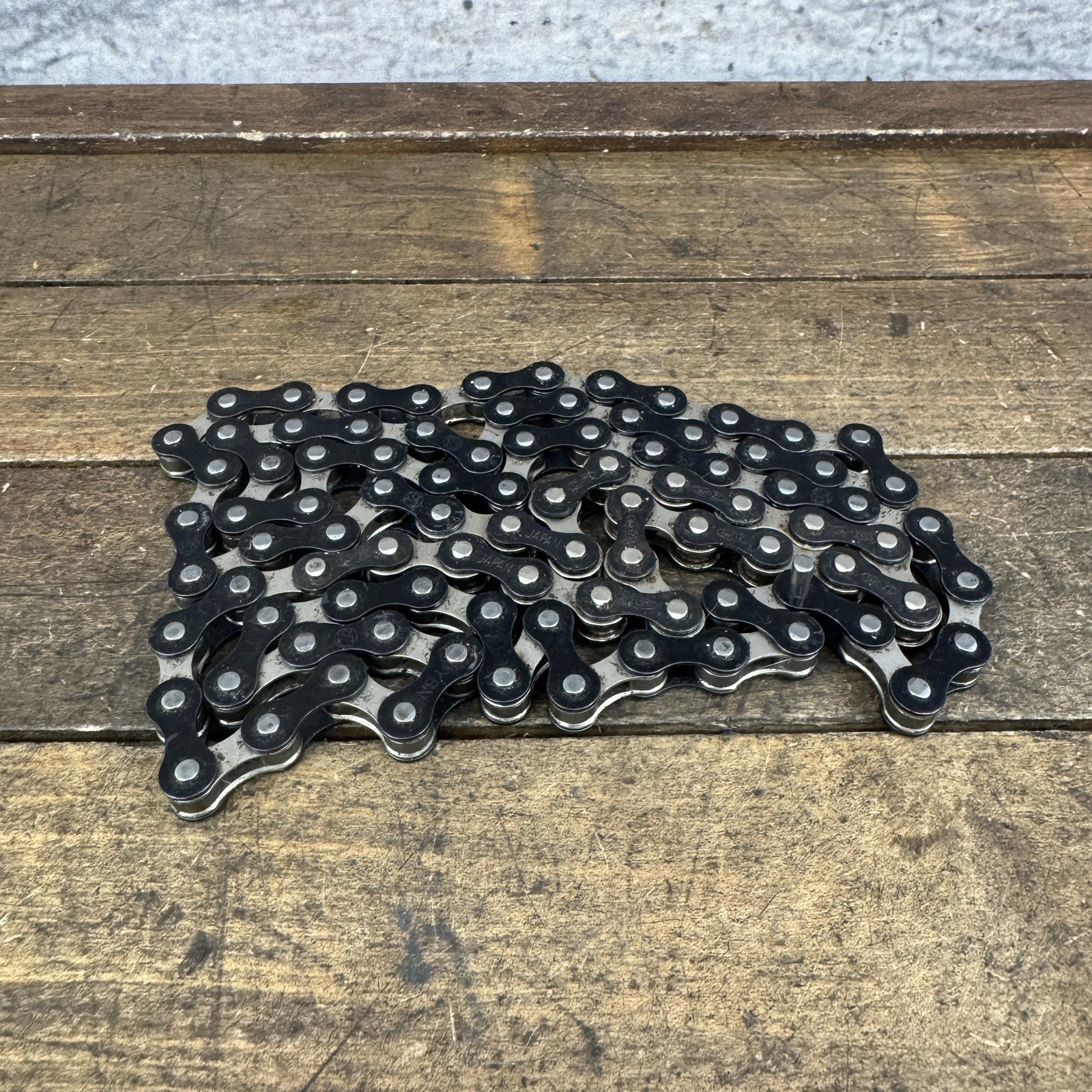 Izumi BMX Bicycle Chain 84 Links Black Japan Single Speed Steel 290g BMX Used