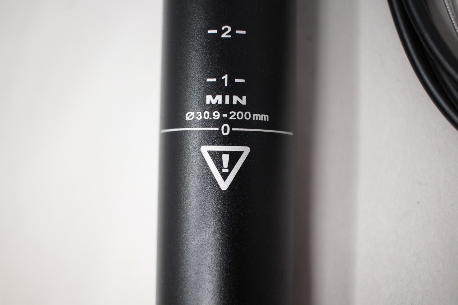 TranzX YSI05 30.9x500mm Adjustable 200mm Travel Mountain Bike Dropper Seatpost