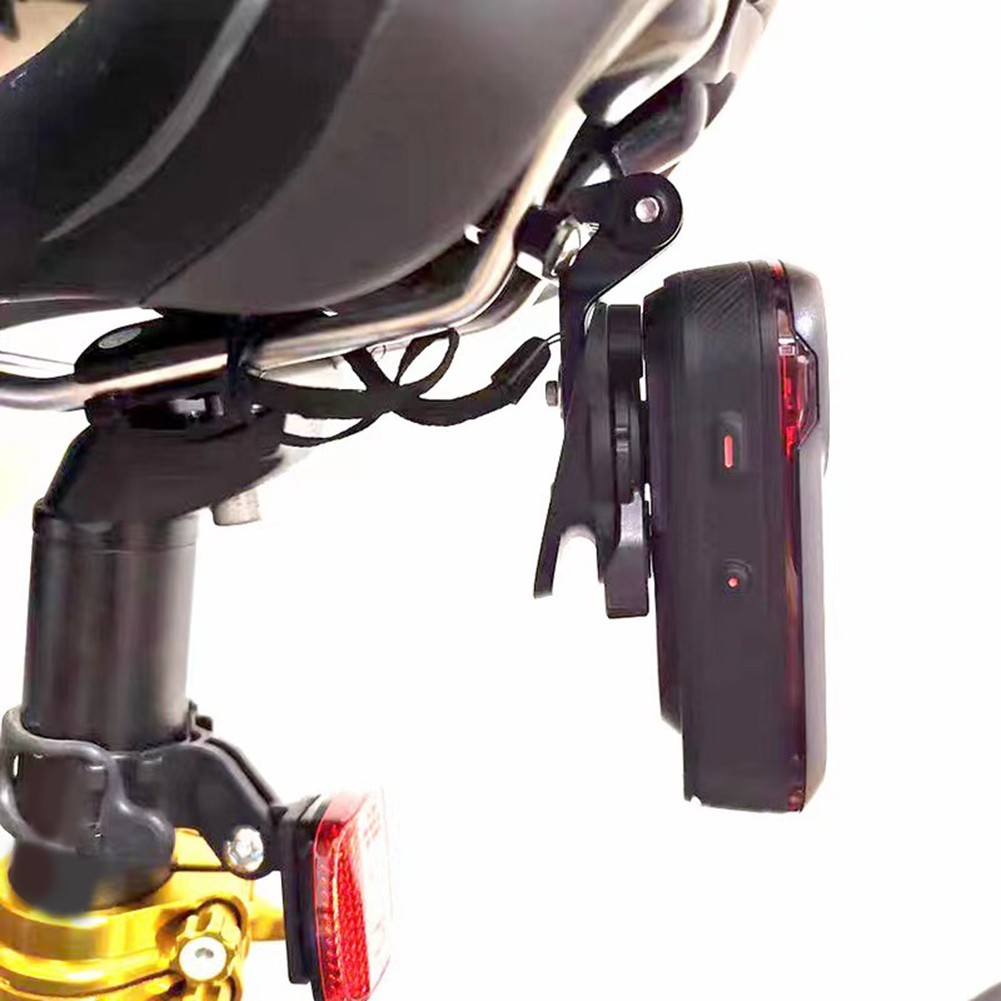Reliable Attachment Bike Saddle Bow Clip for Secure Taillight Mounting