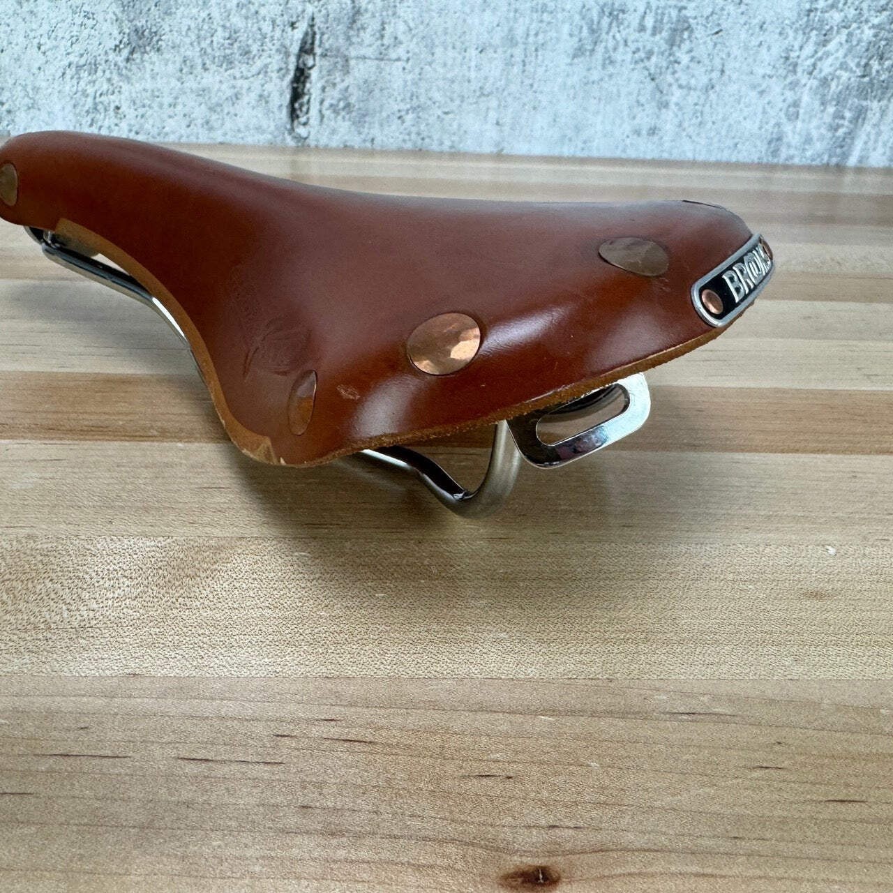 New! Brooks Swift Honey 7x7mm Steel Rails 153mm Bike Saddle MSRP $220