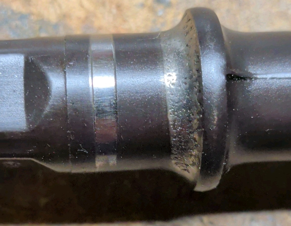 Sugino Bottom Bracket 1.37x24T, 150 mm spindle, Used For Parts SP3R Square Taper